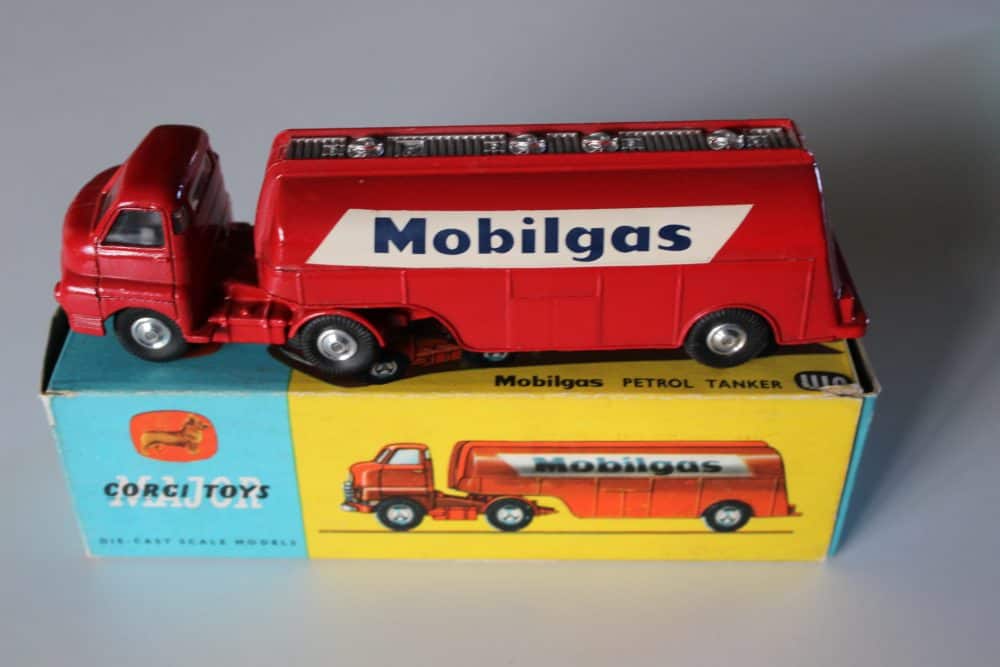 Vintage Corgi Toys Land-Rover with Elephant and Cage on Trailer, diecast model for collectors.