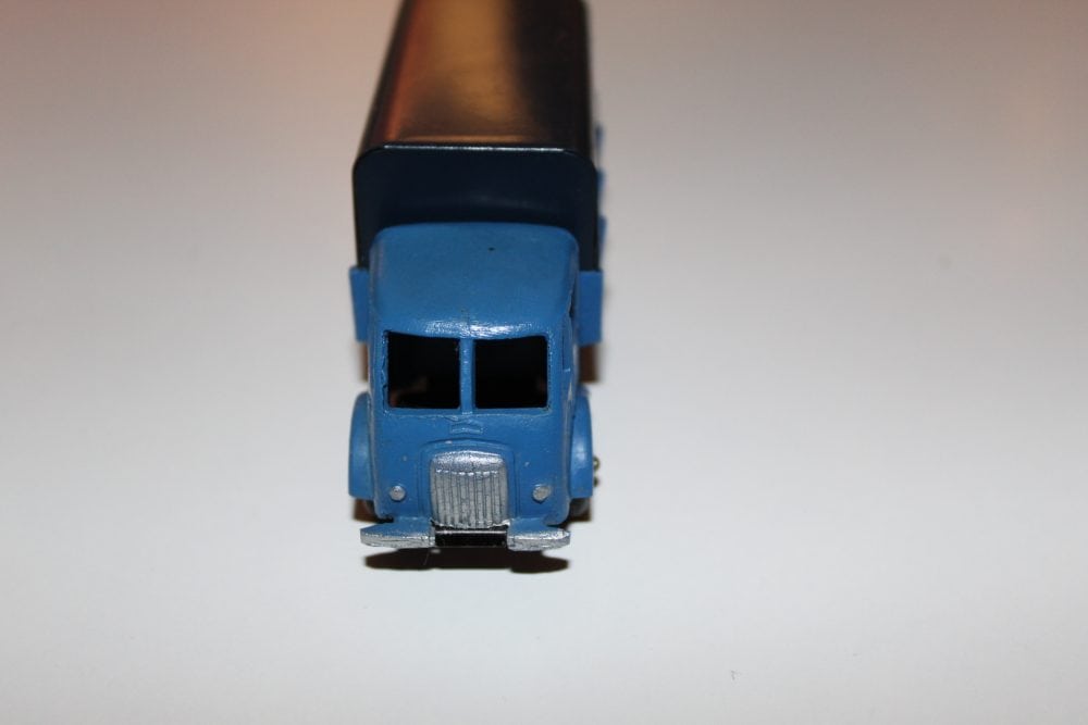 Vintage Dinky Ford model truck for collectors, French SNCF themed toy.