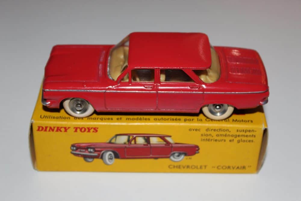 Dinky Toys 552 Chevrolet Corvair vintage diecast model car on original box.