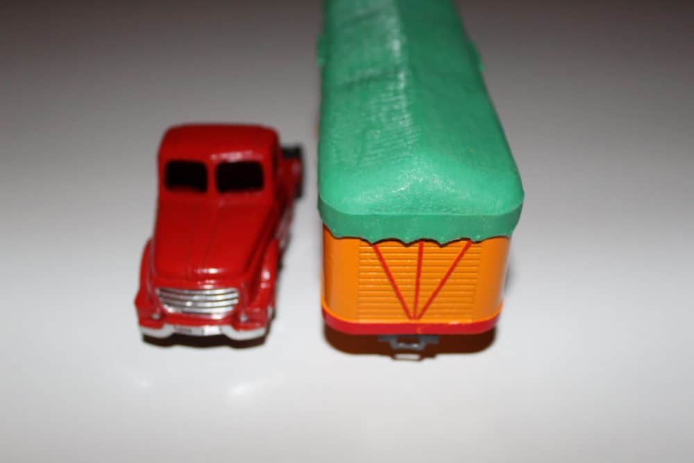 Vintage Dinky Willeme tractor with green covered trailer, model 036B, collectible diecast model.