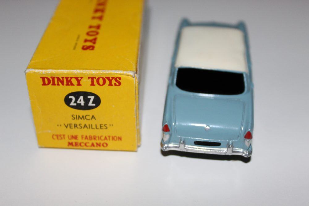 Vintage Dinky Toys 103 Austin Healey 100 Tourer diecast model with box.