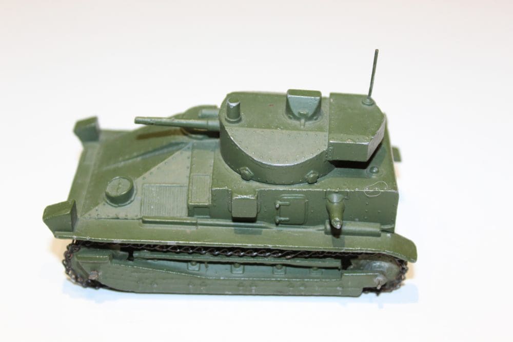 Detailed model of Dinky Toys 151a US Export Medium Tank for collectors.
