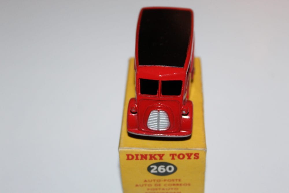 Vintage Dinky Toys 260 Morris Royal Mail Van model for collectors.