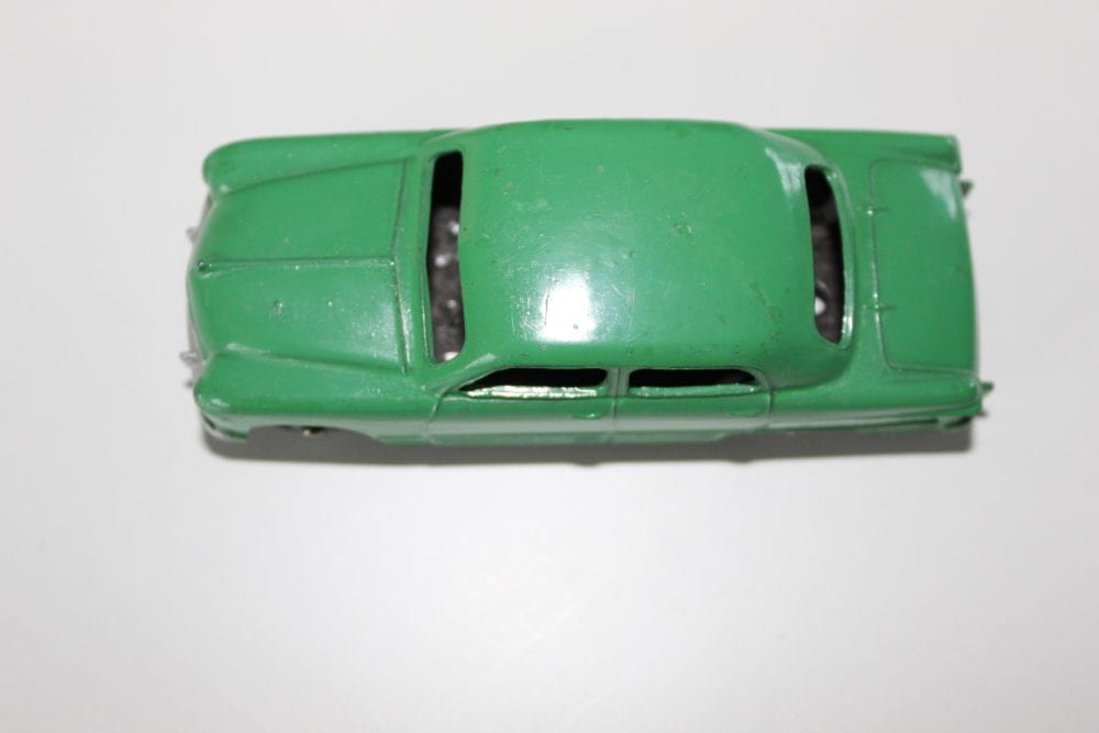 Dinky Toys 139a Ford Forder diecast model car in green, vintage toy vehicle for collectors.