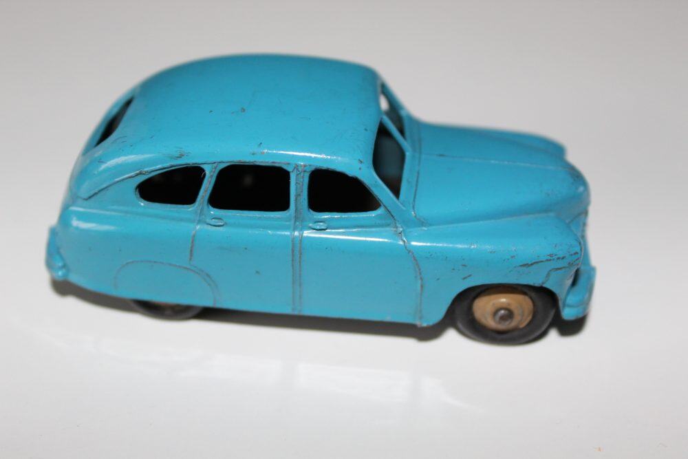 Dinky Toys 153 Standard Vanguard diecast model car, vintage blue toy vehicle, collectible diecast ca.