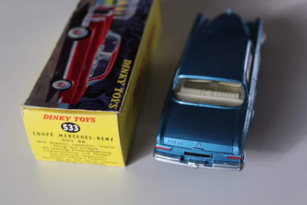 Vintage Dinky Toys Mercedes Benz 300 SE Coupe model in blue with box.