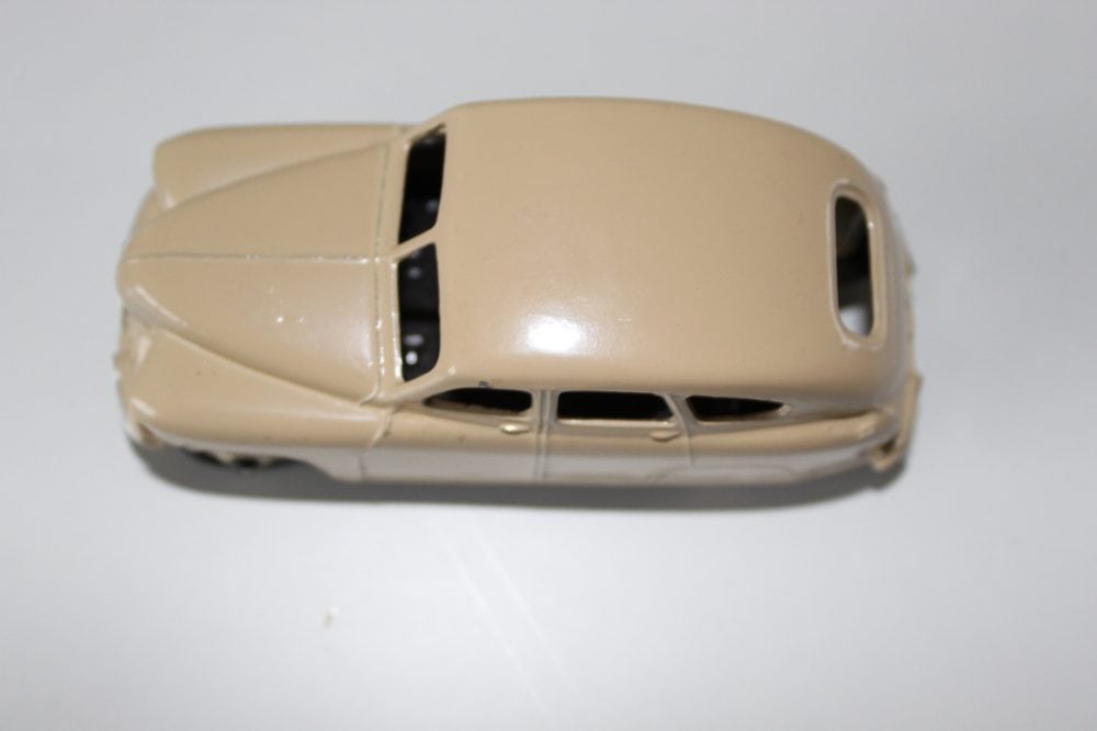 Dinky Toys 153 Standard Vanguard diecast model car, vintage toy vehicle for collectors.