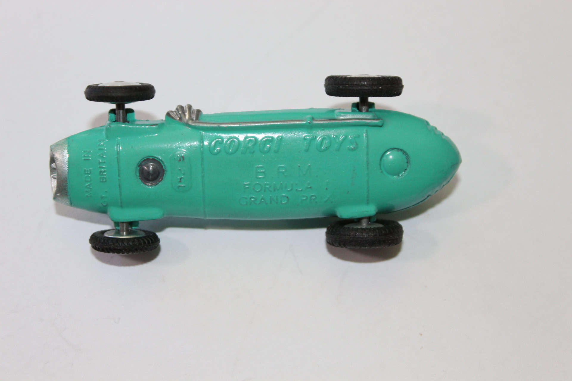 Vintage Corgi Toys 152S B.R.M. Formula 1 racing car model for collectors.