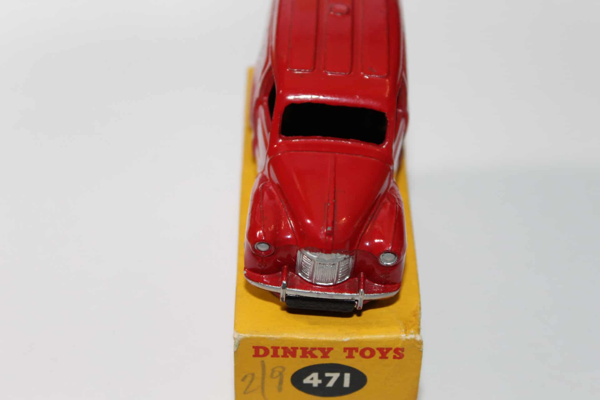 Dinky 471 Austin Nestle's Van | Almost Mint