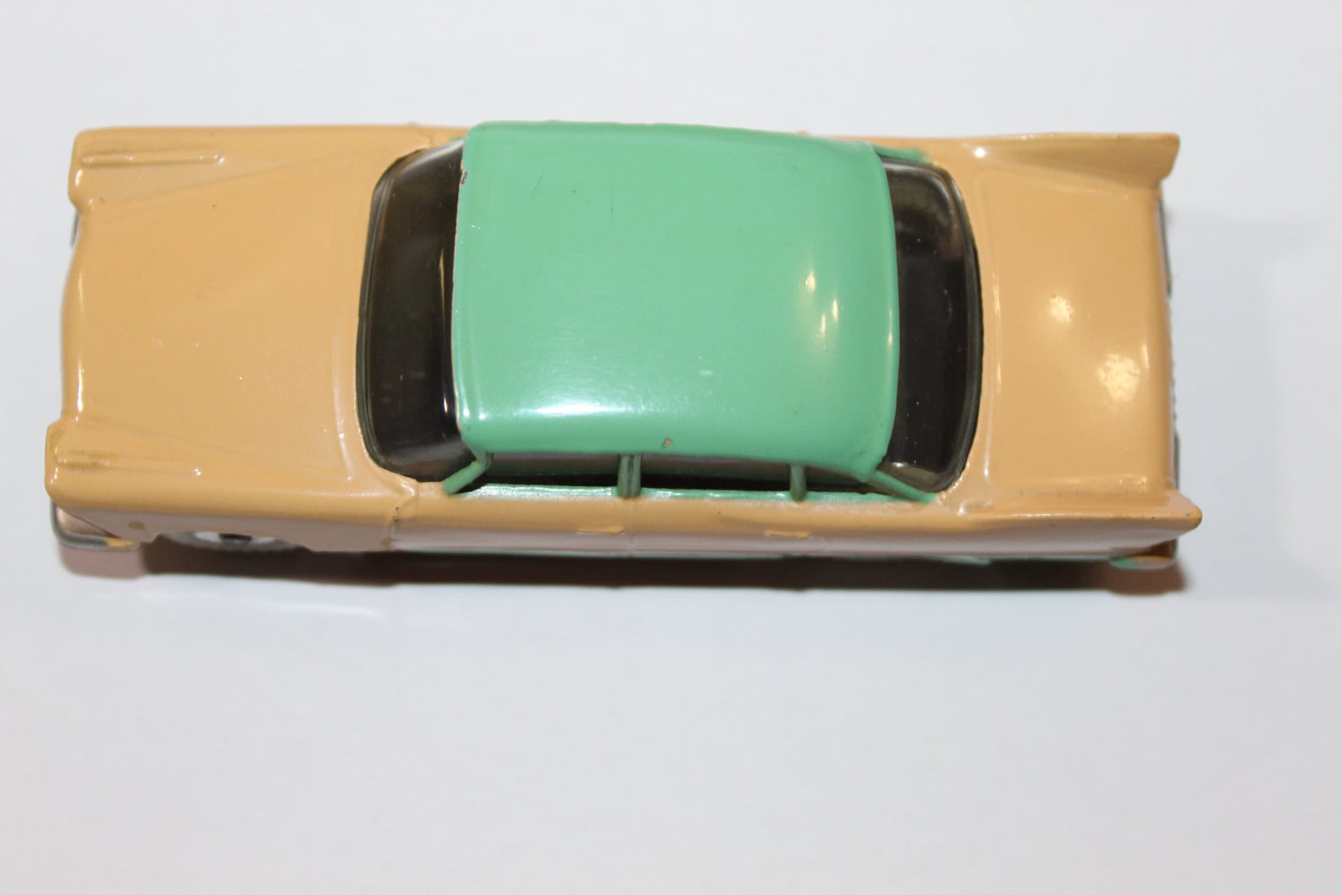 Vintage Dinky Toys 178 Plymouth Plaza diecast model car for collectors.