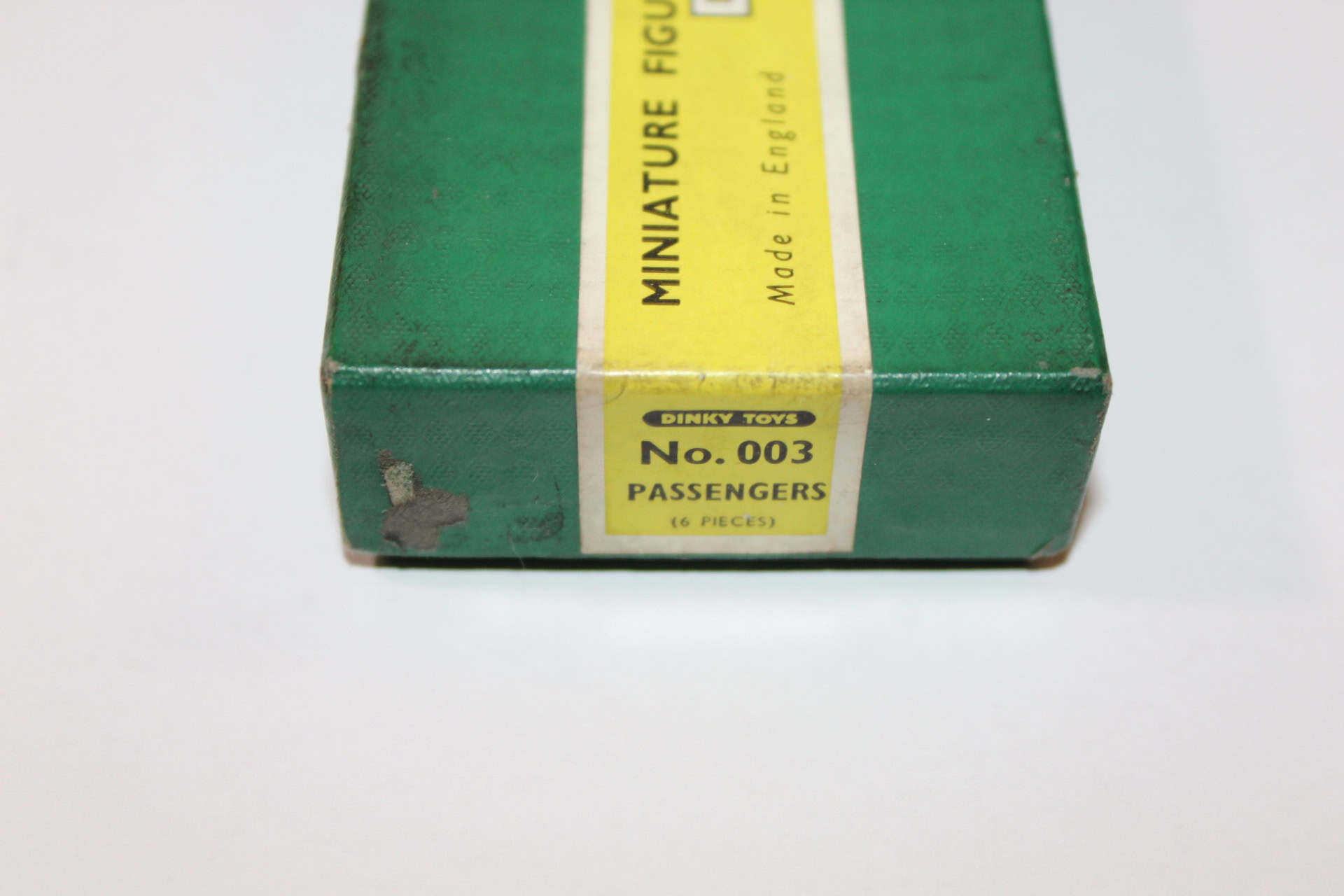 Dinky Toys No 003 Passengers miniature figure set in original box for vintage diecast collection.