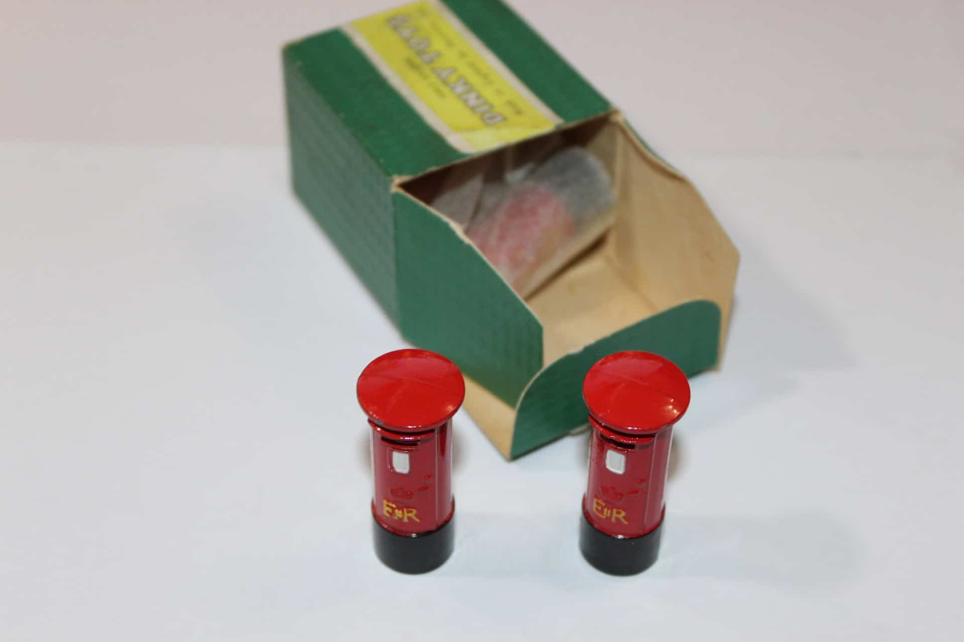 full trade box x6 pillar boxes dinky toys 760