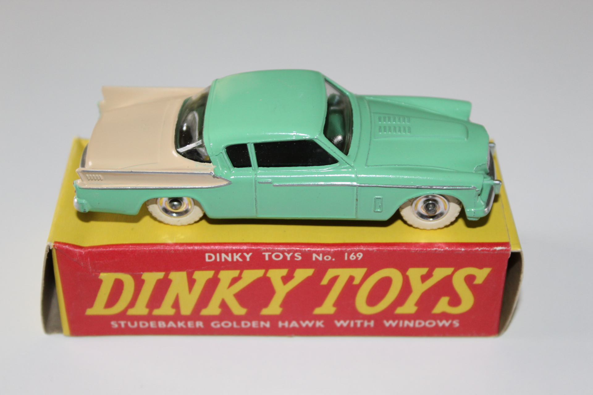 studebaker golden hawk dinky toys 169 side