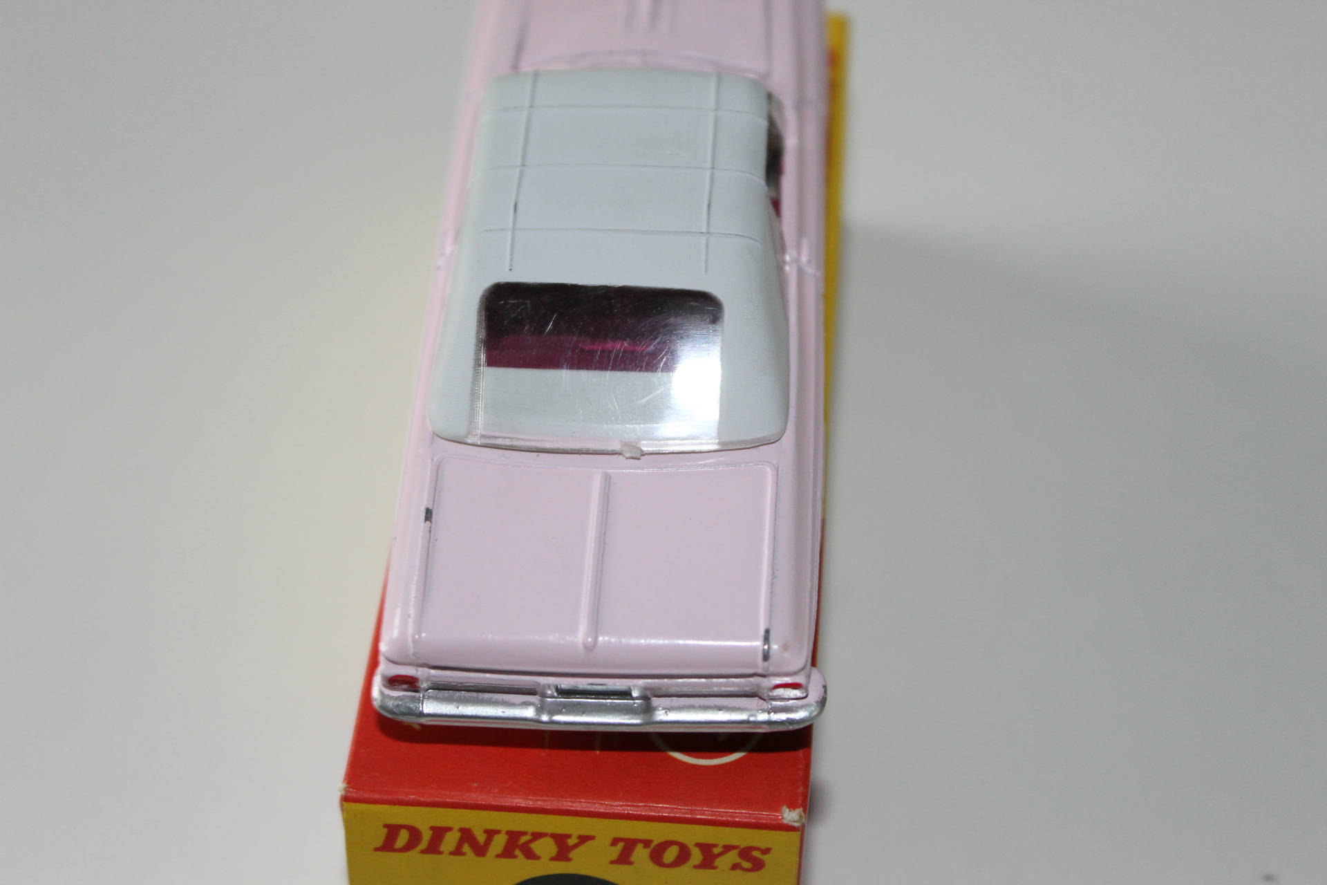 plymouth fury dinky toys 137 back