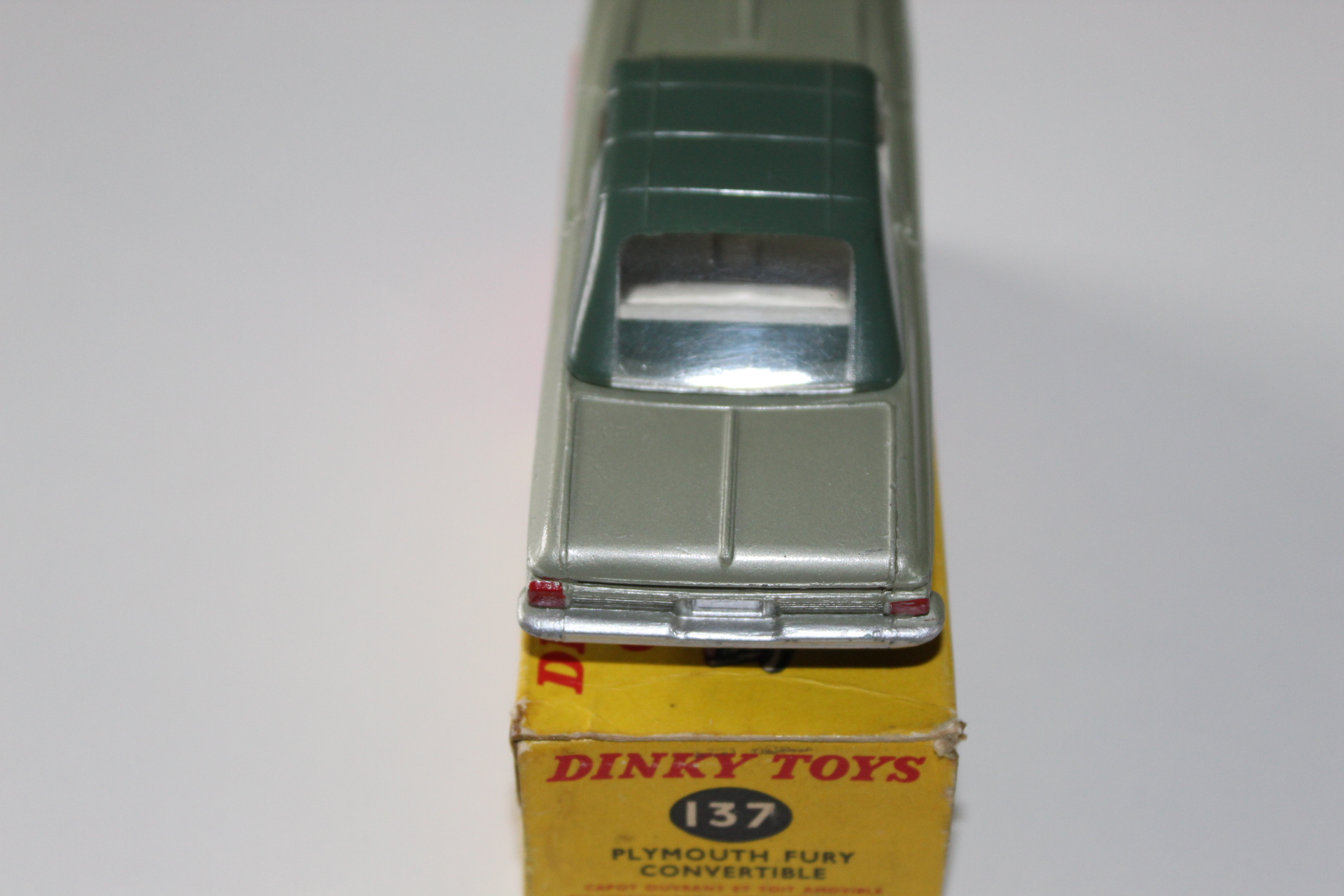 plymouth fury dinky toys 137 back