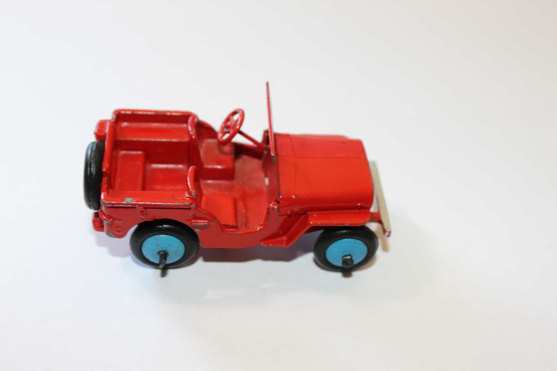 jeep dinky toys 25j side