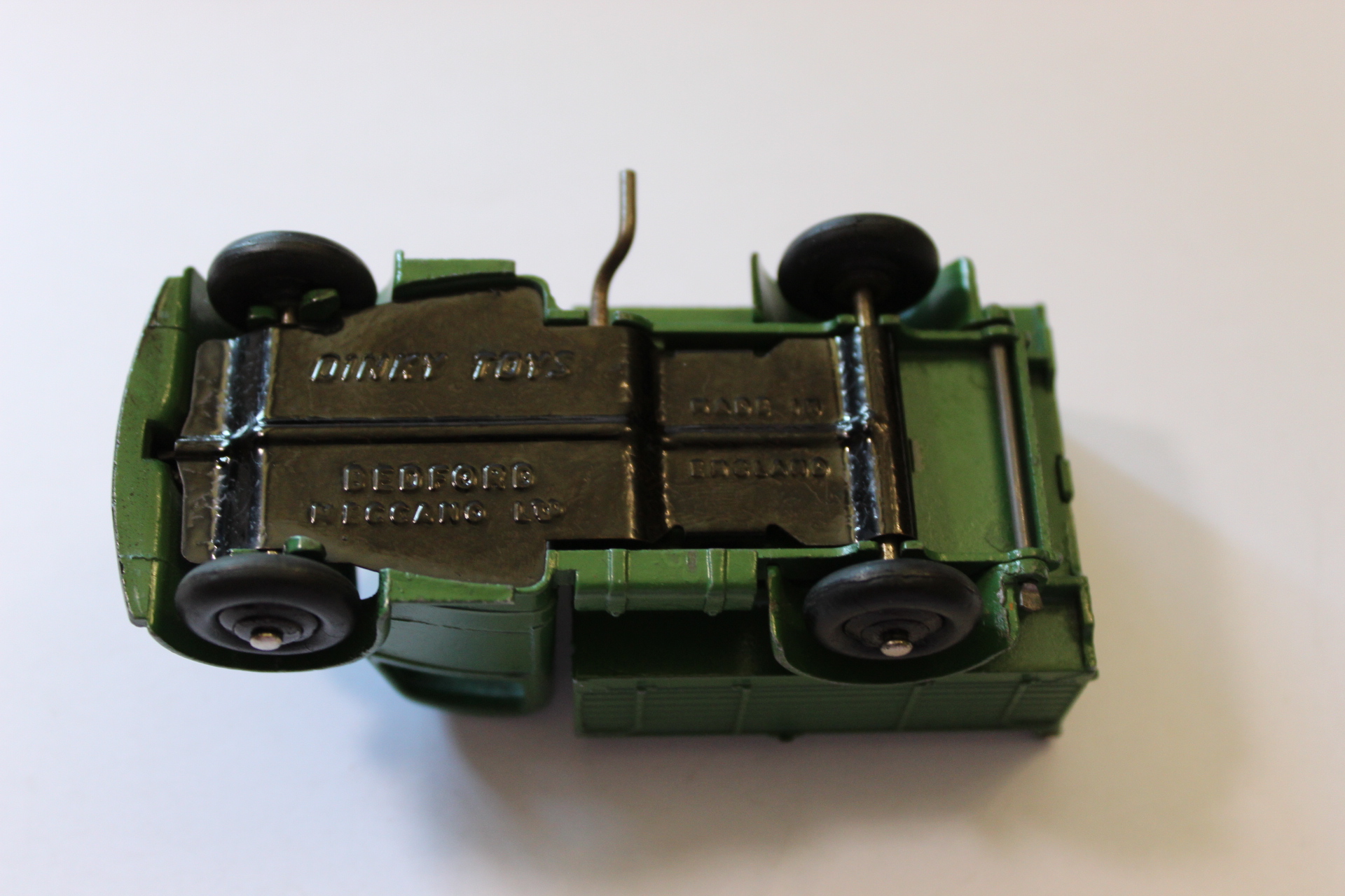 bedford tipper dinky toys 25m base