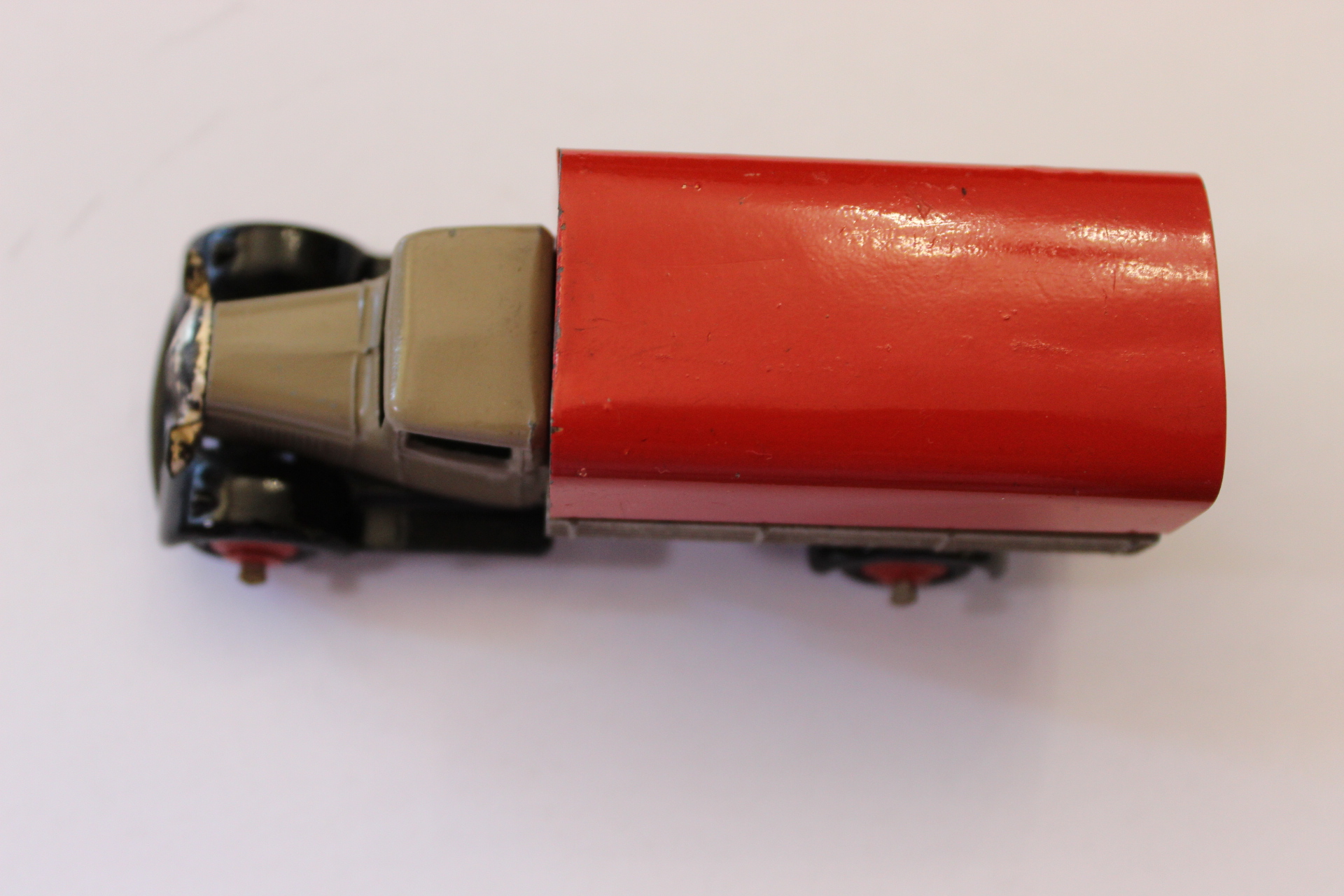 covered wagon type 4 dinky toys 24b top