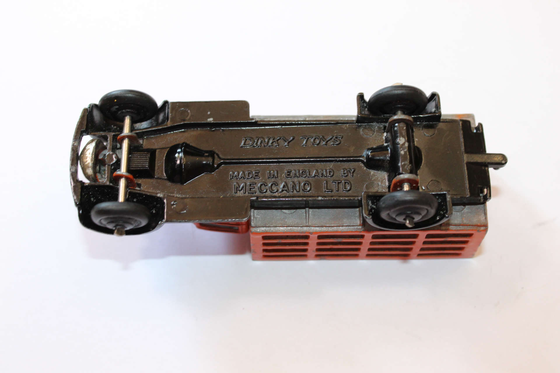 market gardners lorry dinky toys 25f base