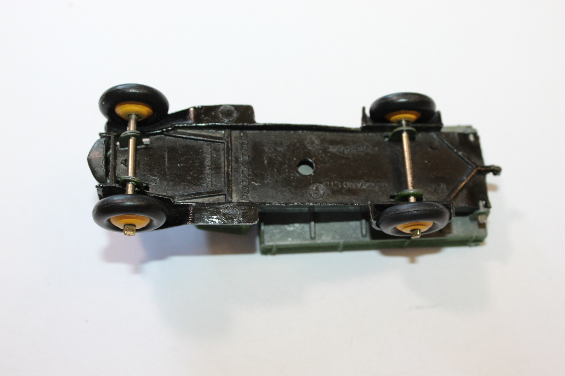 tipping wagon type 3 dinky toys 25e base