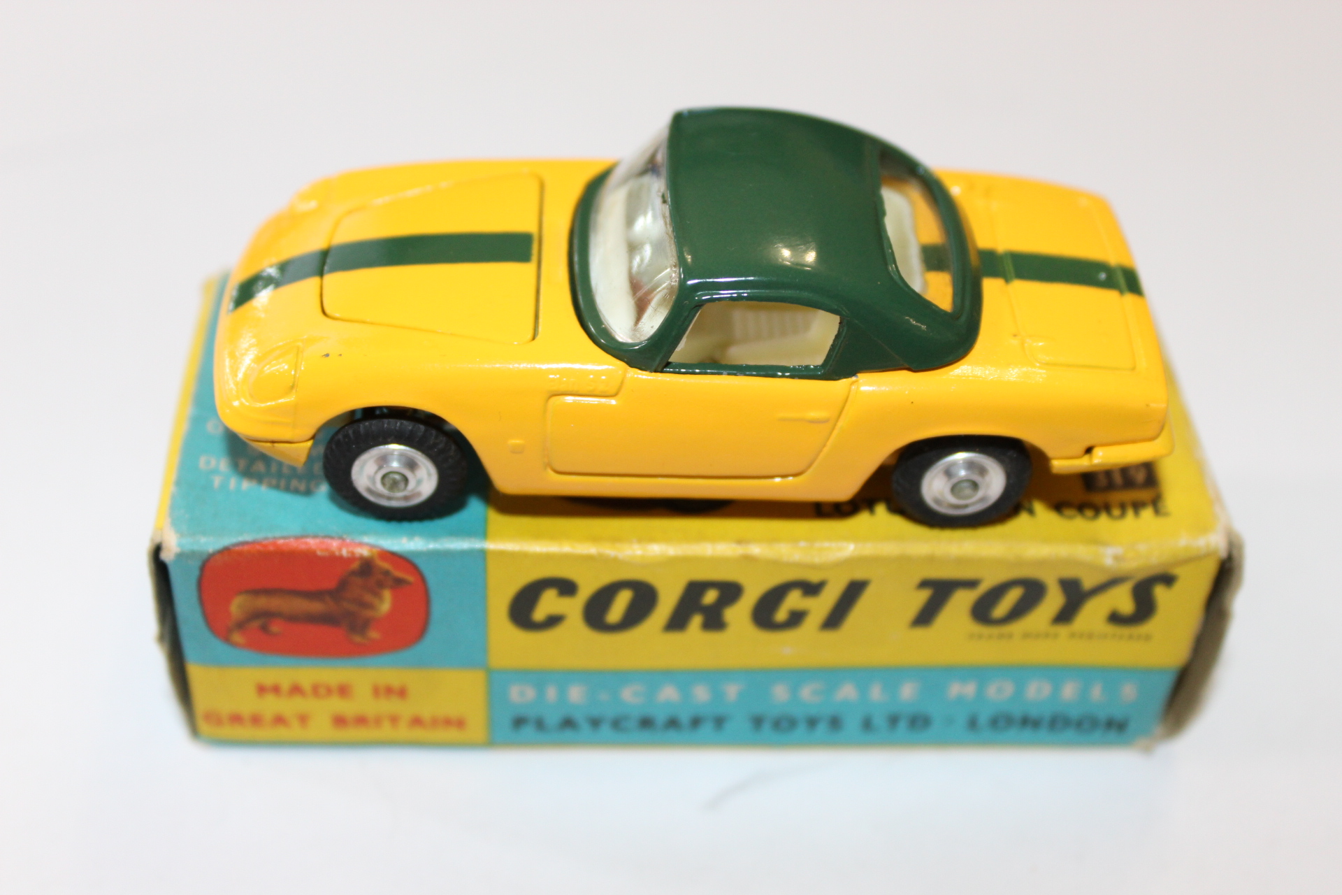 lotus elan hardtop corgi toys 319