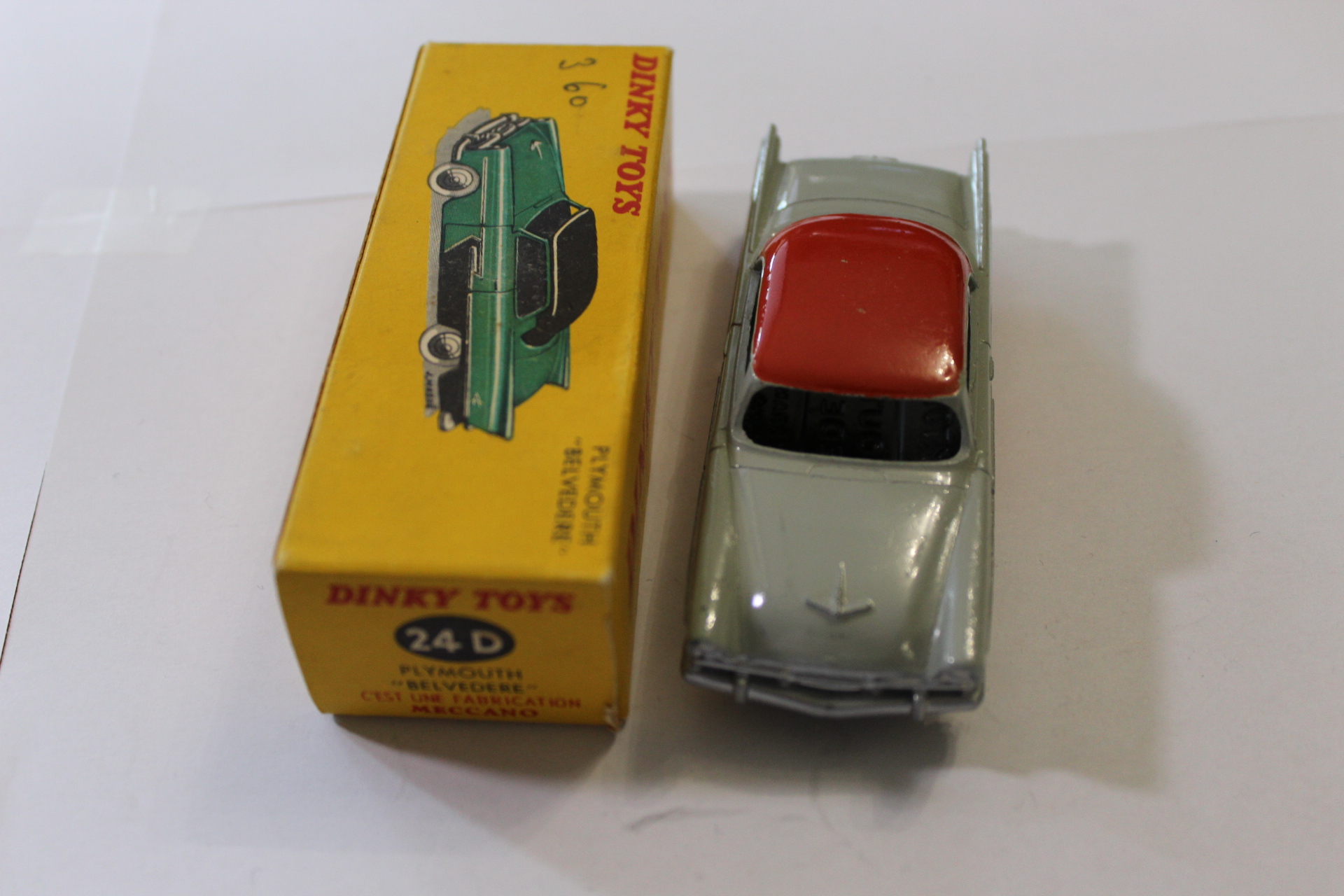 plymouth belvedere french dinky toys 24d front