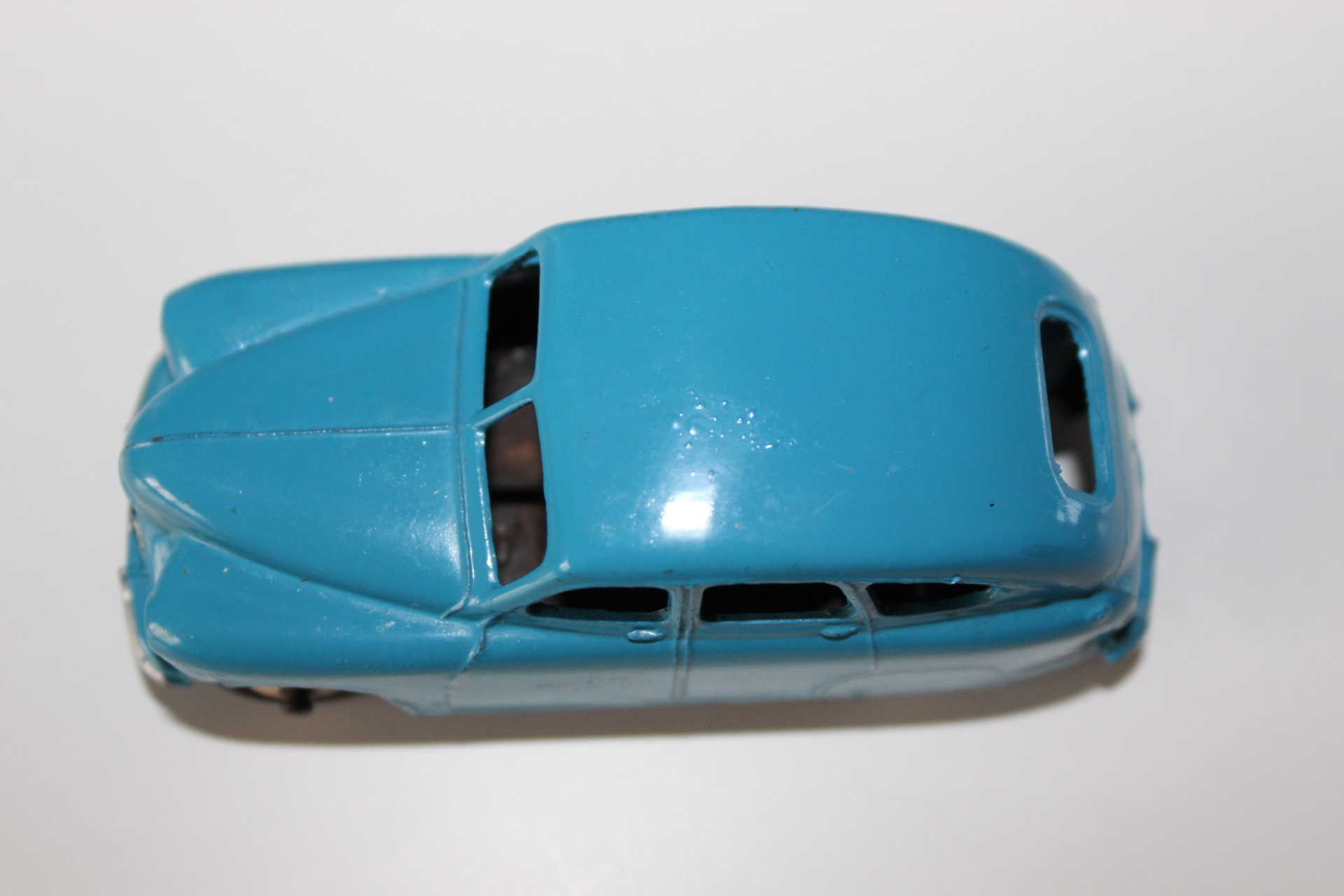 standard vanguard dinky toys 153 top