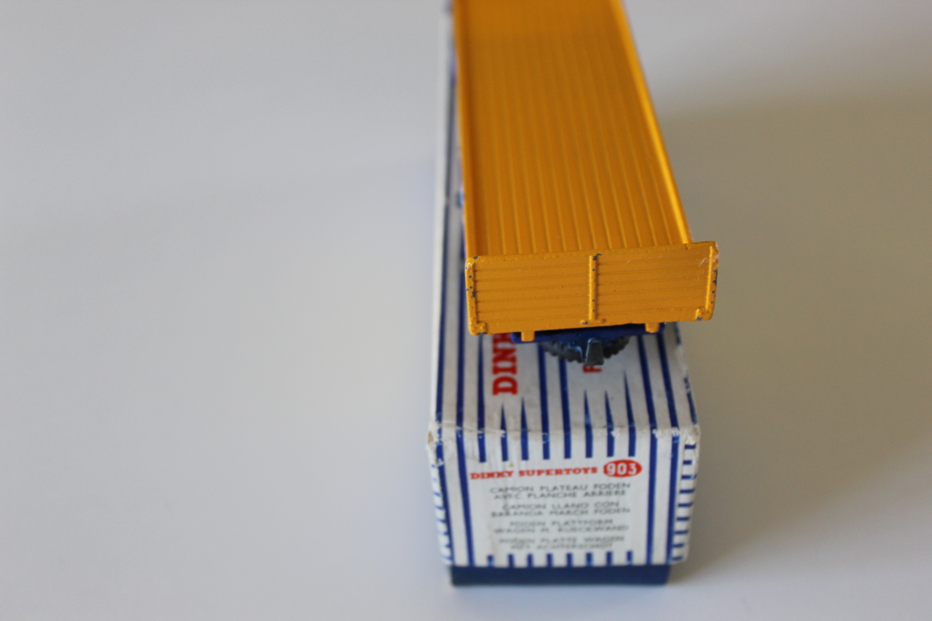foden 2nd cab tailboard dinky toys 903 back