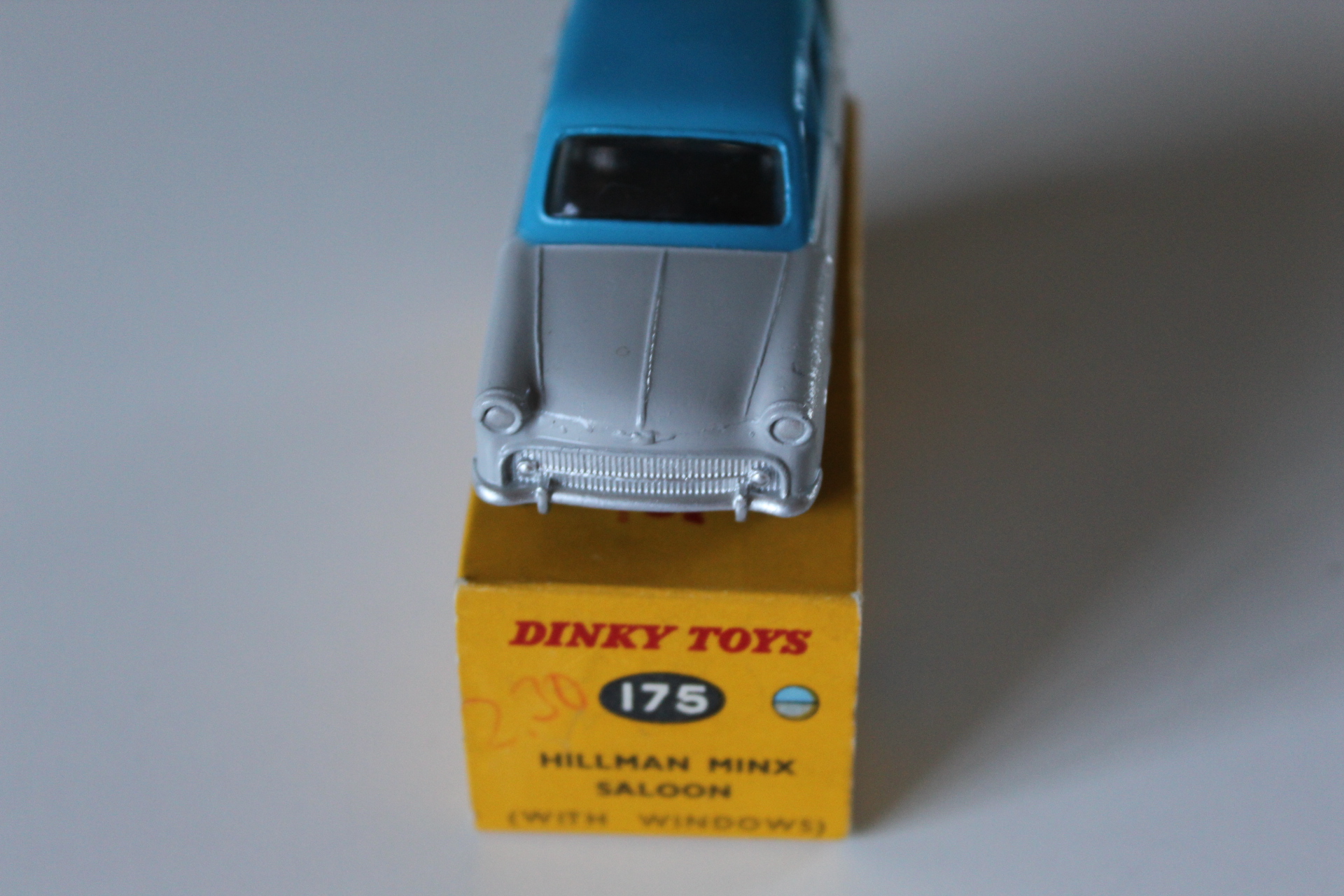 hillman minx dinky toys 175 front