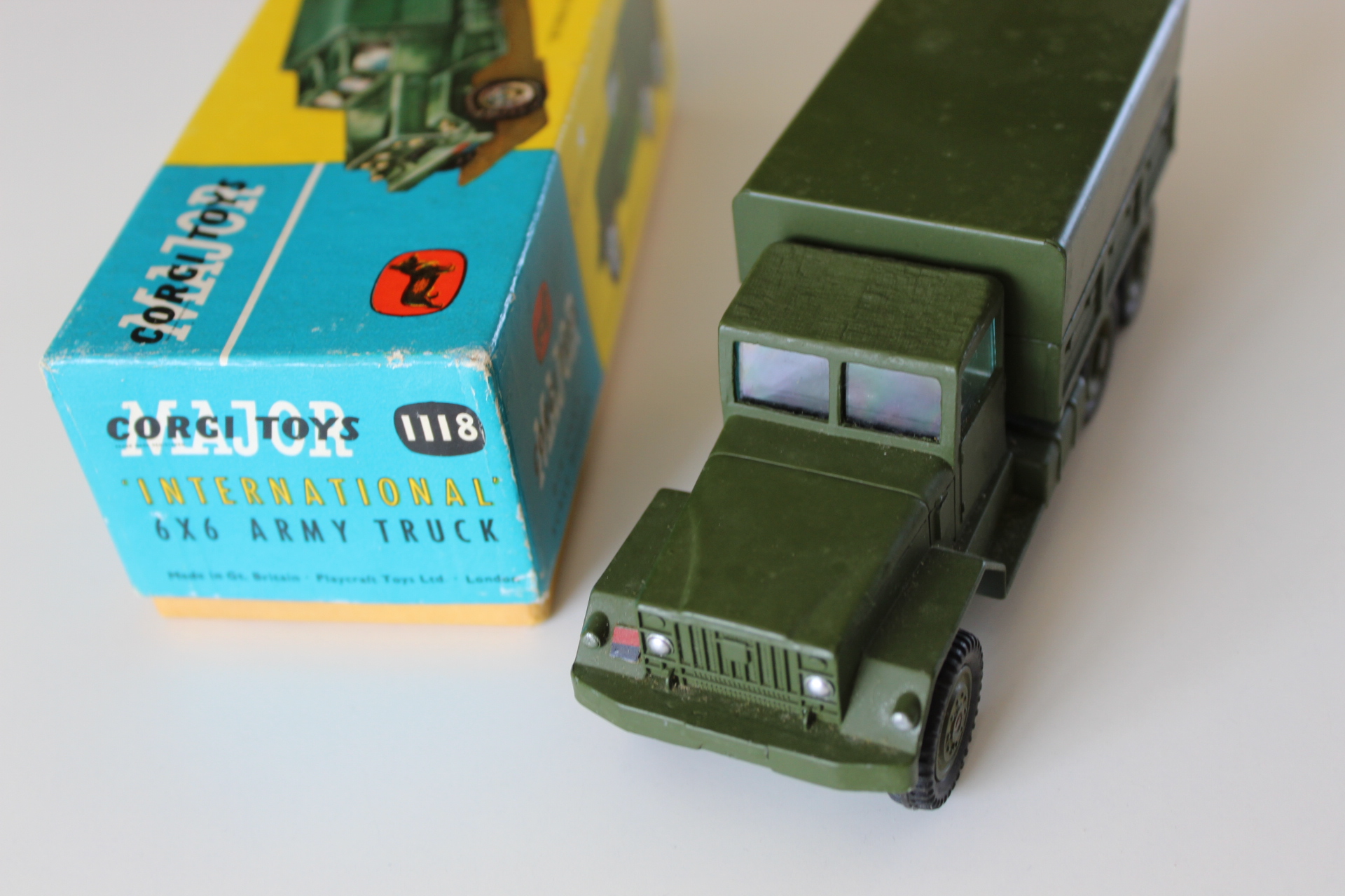 international 6x6 army truck corgi toys 1118 front