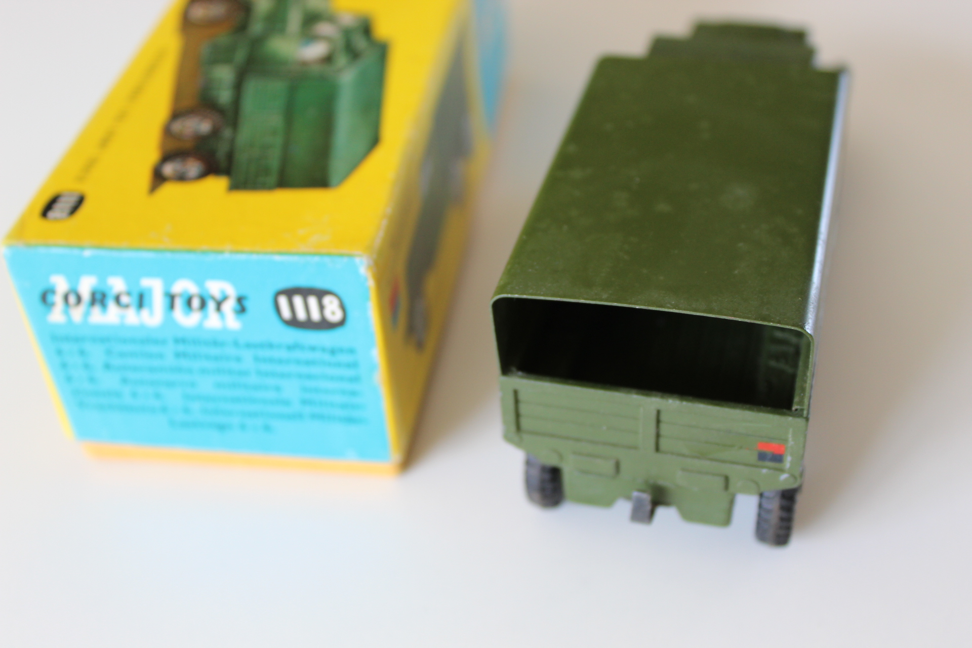 international 6x6 army truck corgi toys 1118 back