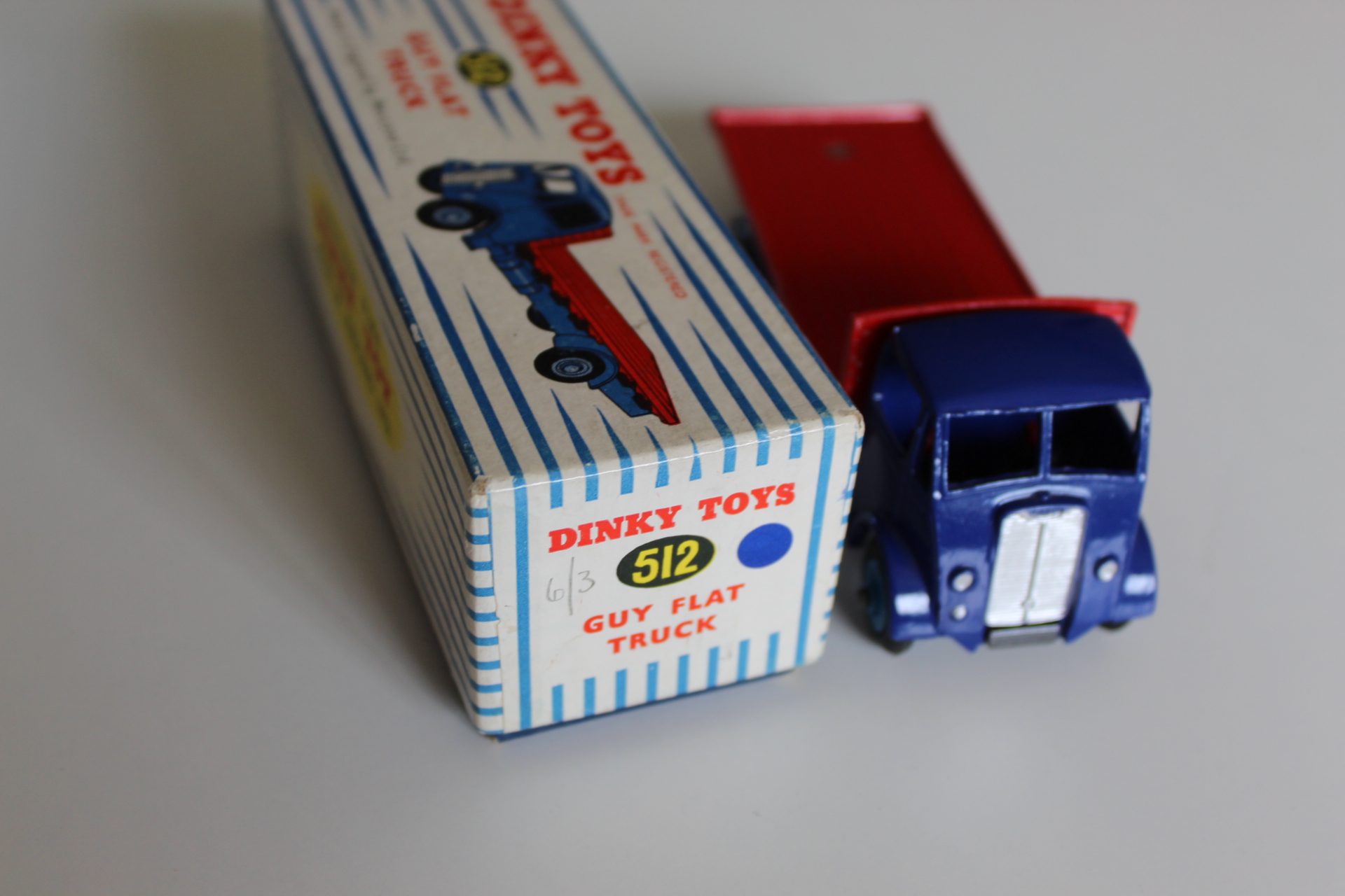guy flat-truck dinky toys 512 front
