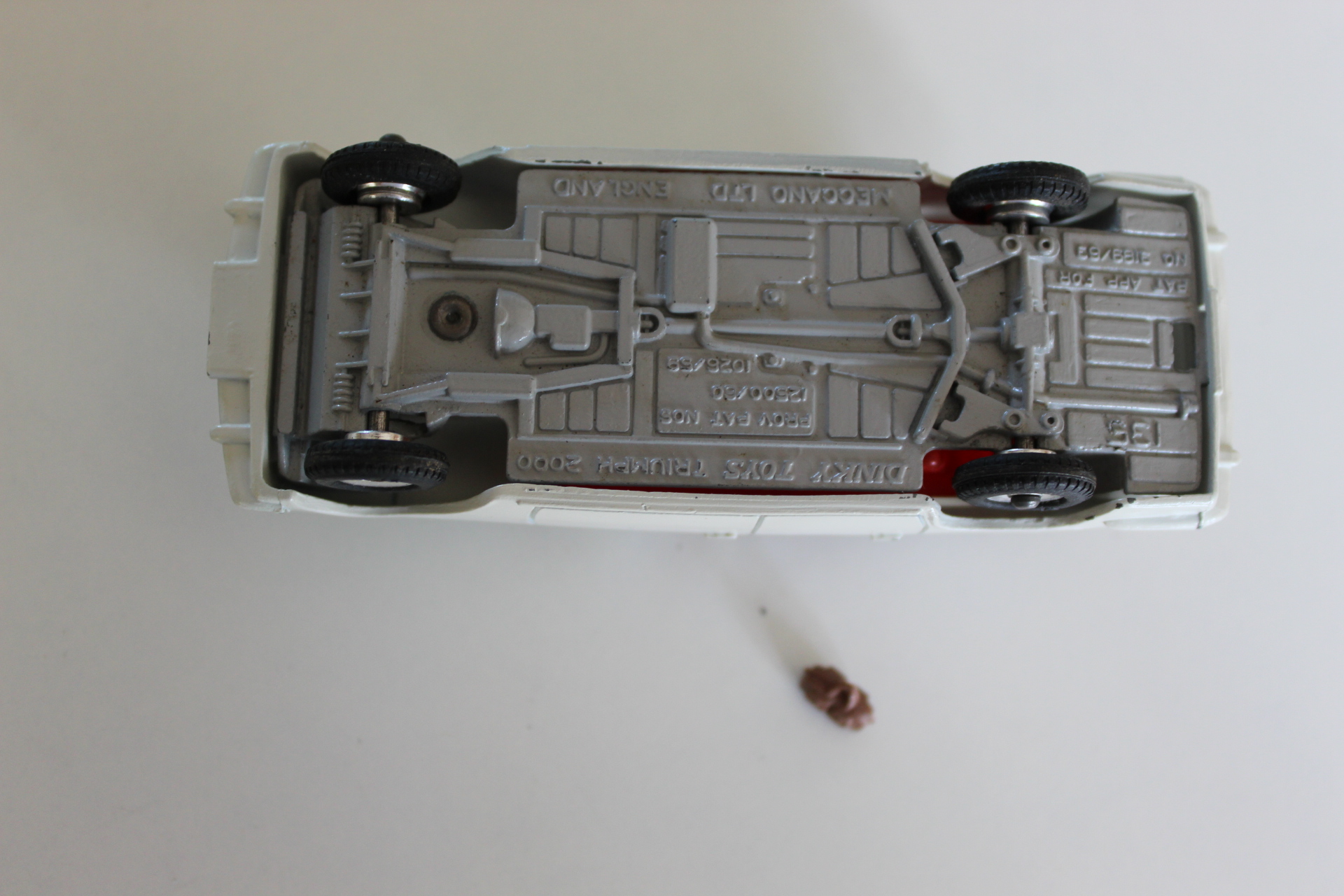 triumph 2000 promotional dinky toys 135 base