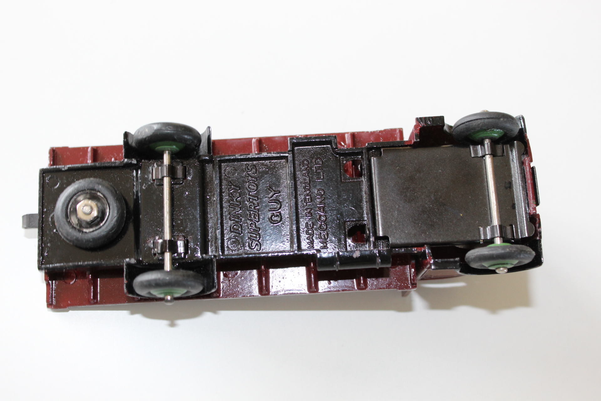 guy flat truck dinky toys 512 base