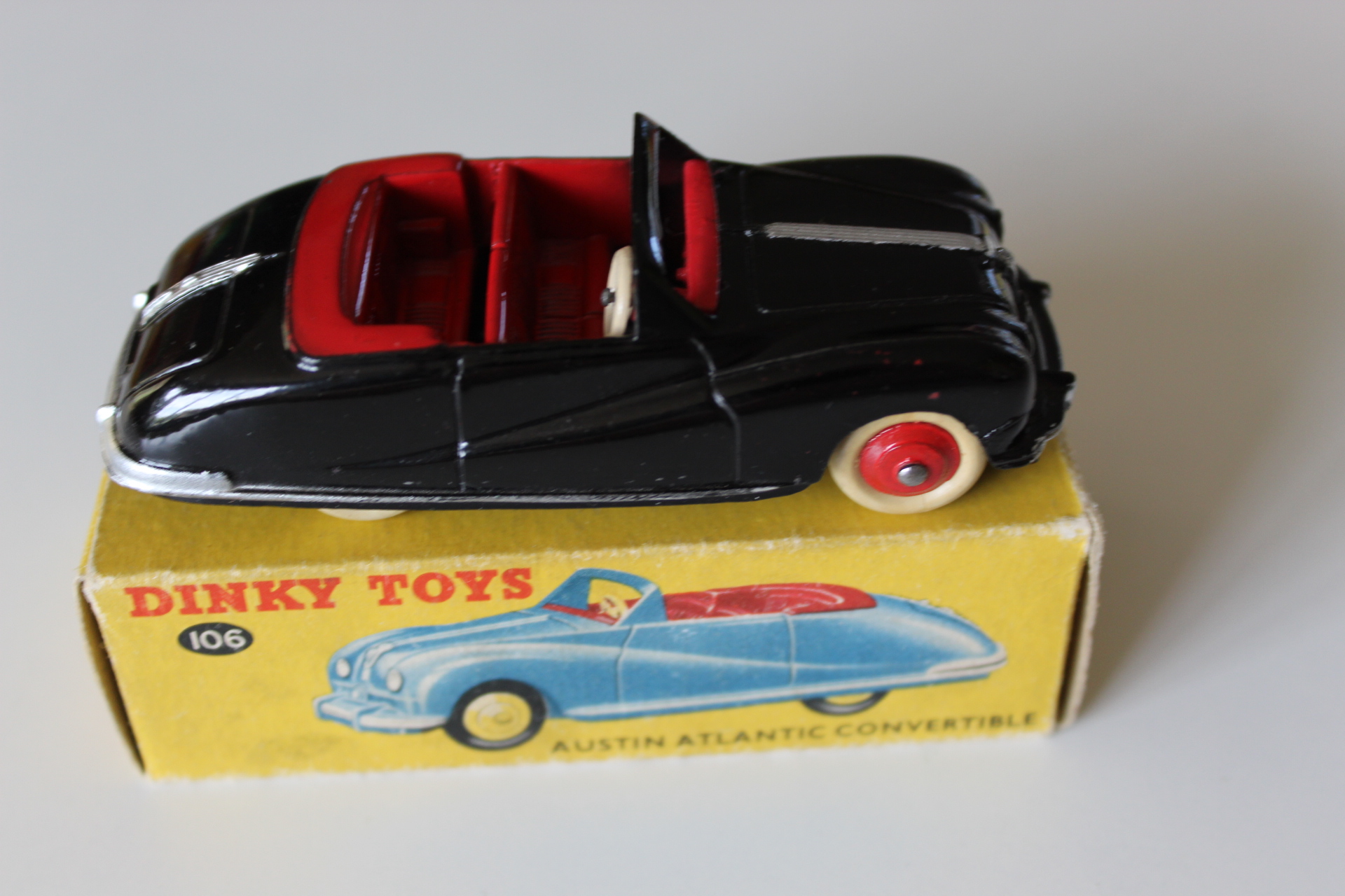 austin atlantic dinky toys 106 side