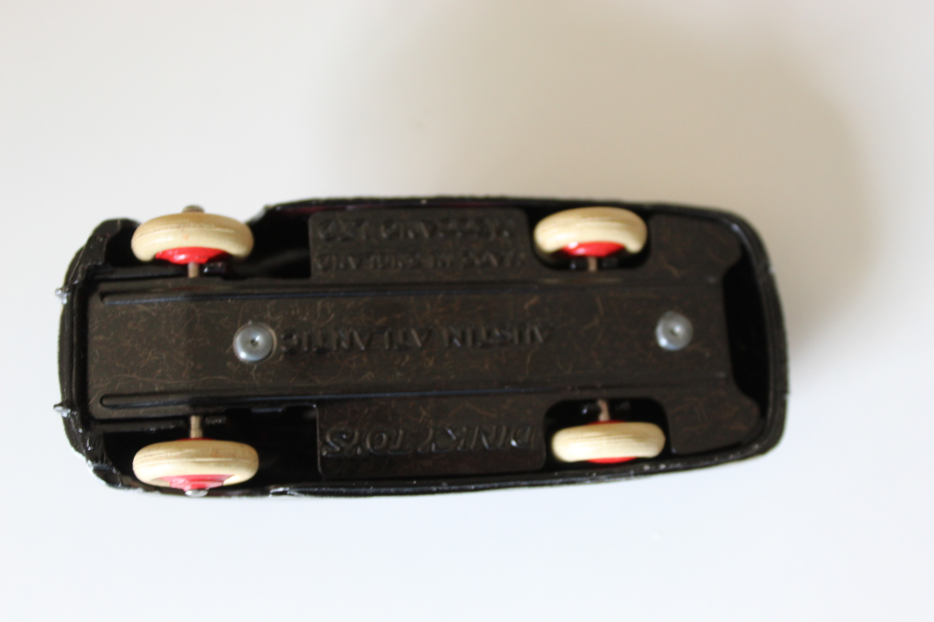 austin atlantic dinky toys 106 base