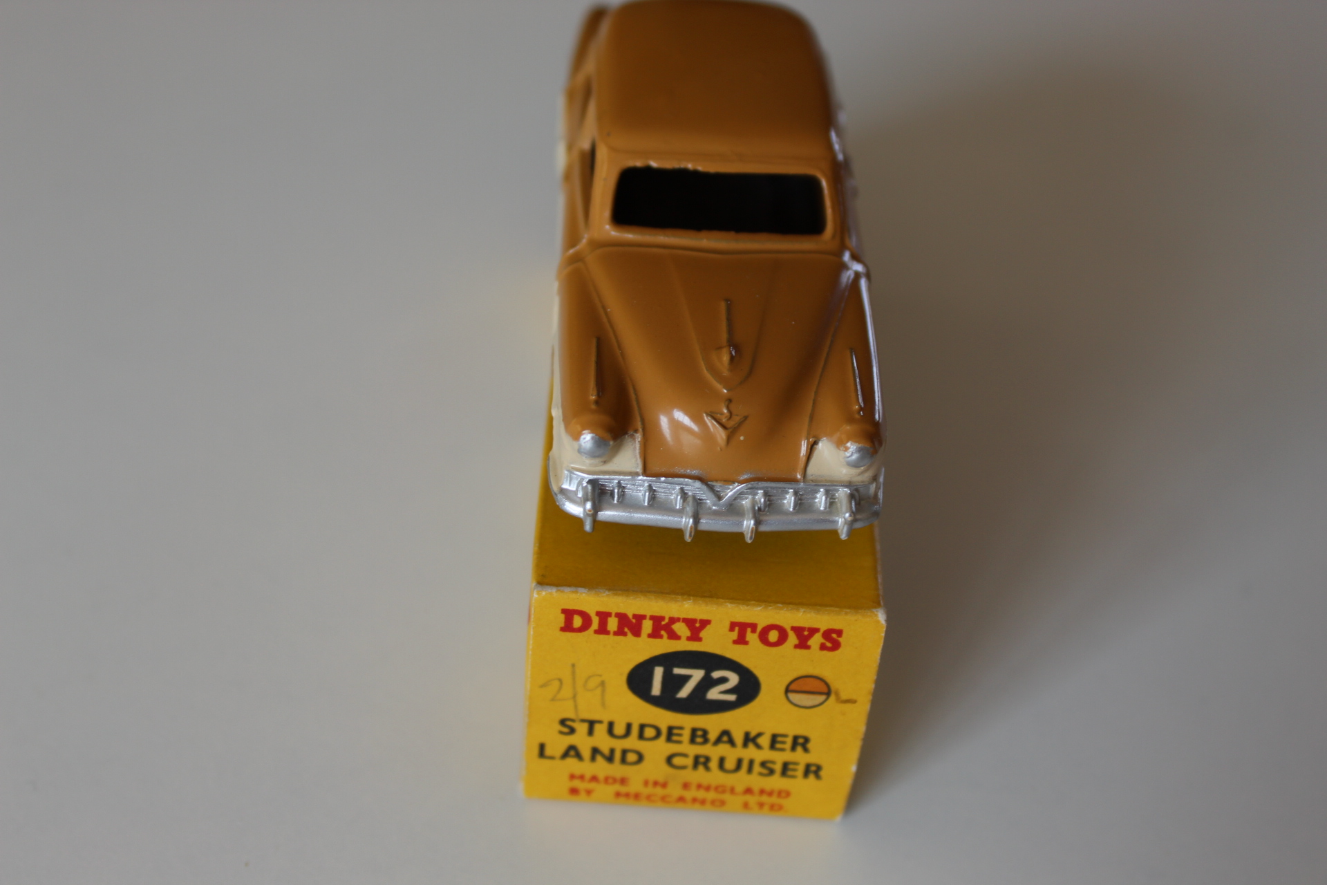 studebaker land cruiser lowline dinky toys 172 front