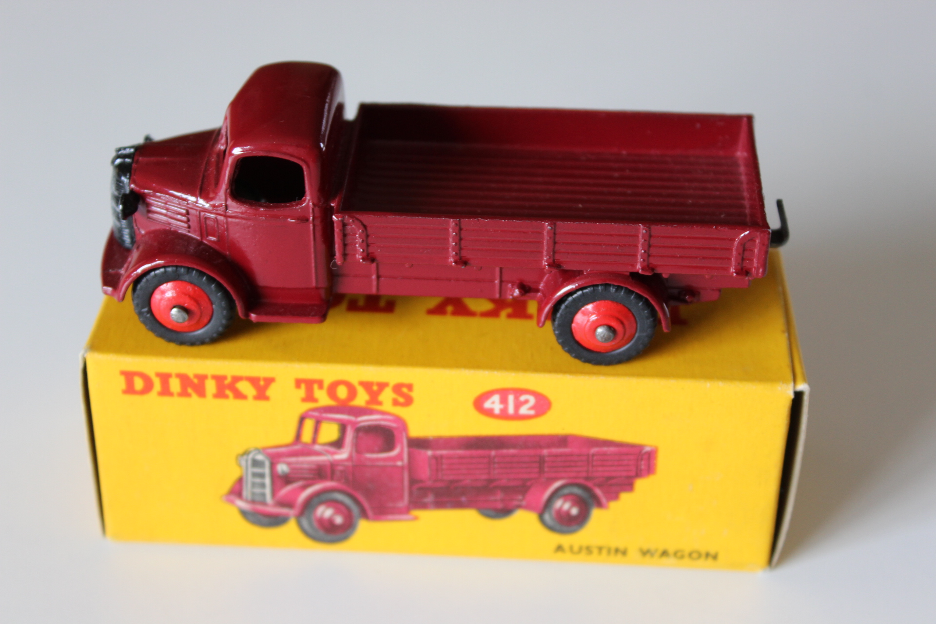 austin wagon dinky toys 412
