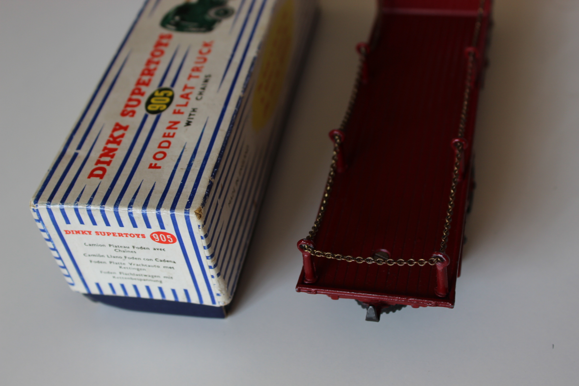 foden 2nd cab chain lorry dinky toys 905 back