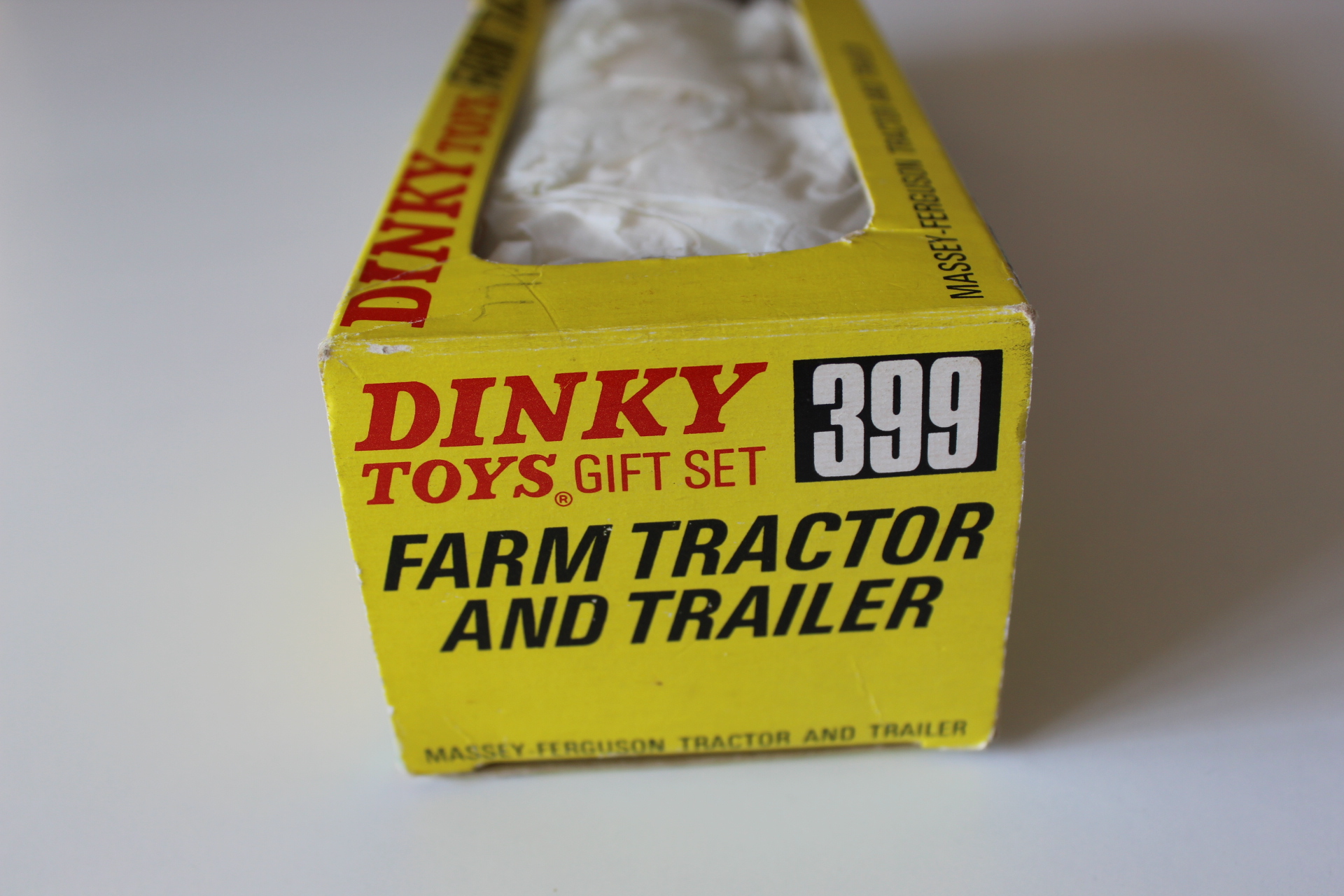 farm tractor gift set dinky toys 399 box end
