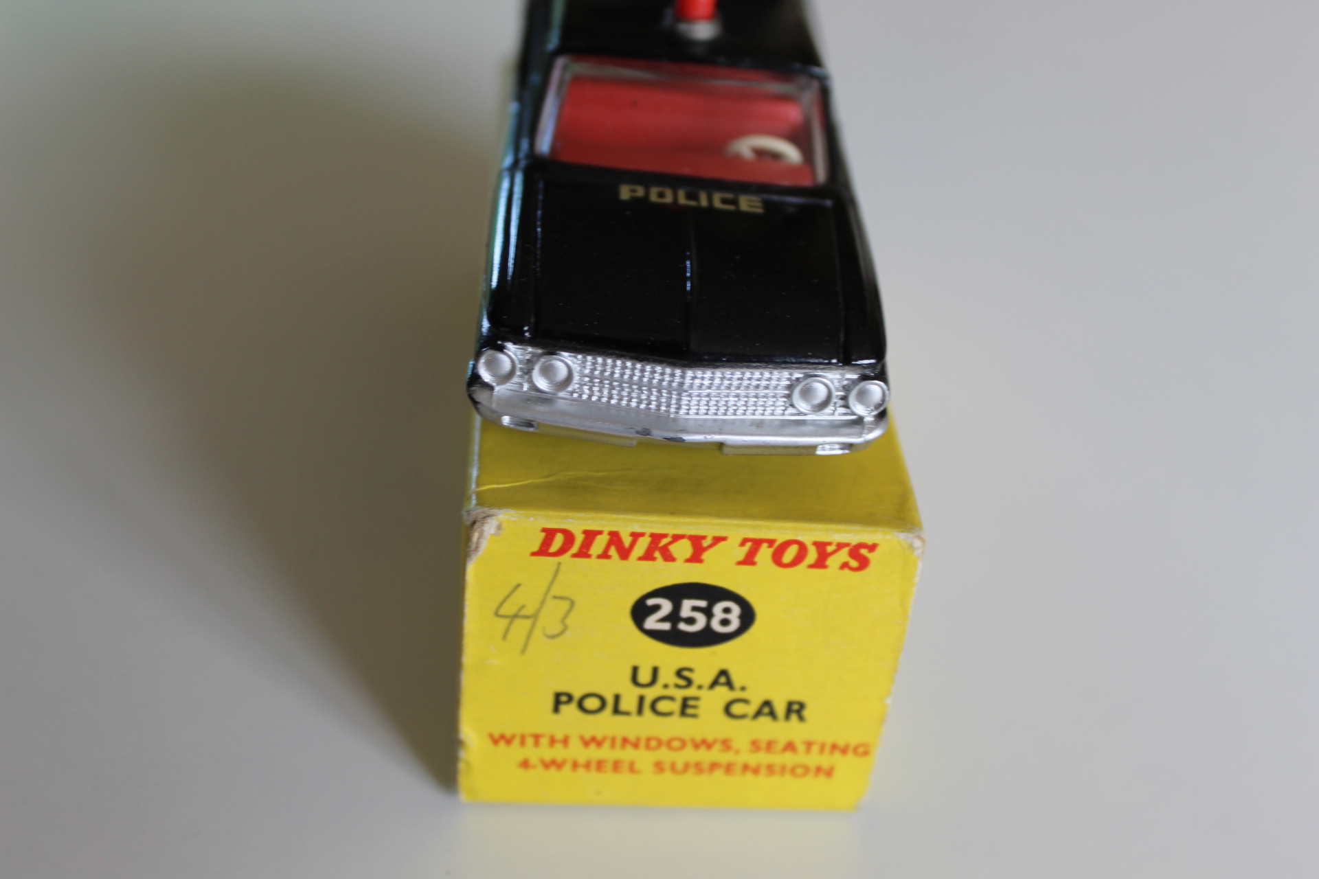 ford fairlane usa police car front