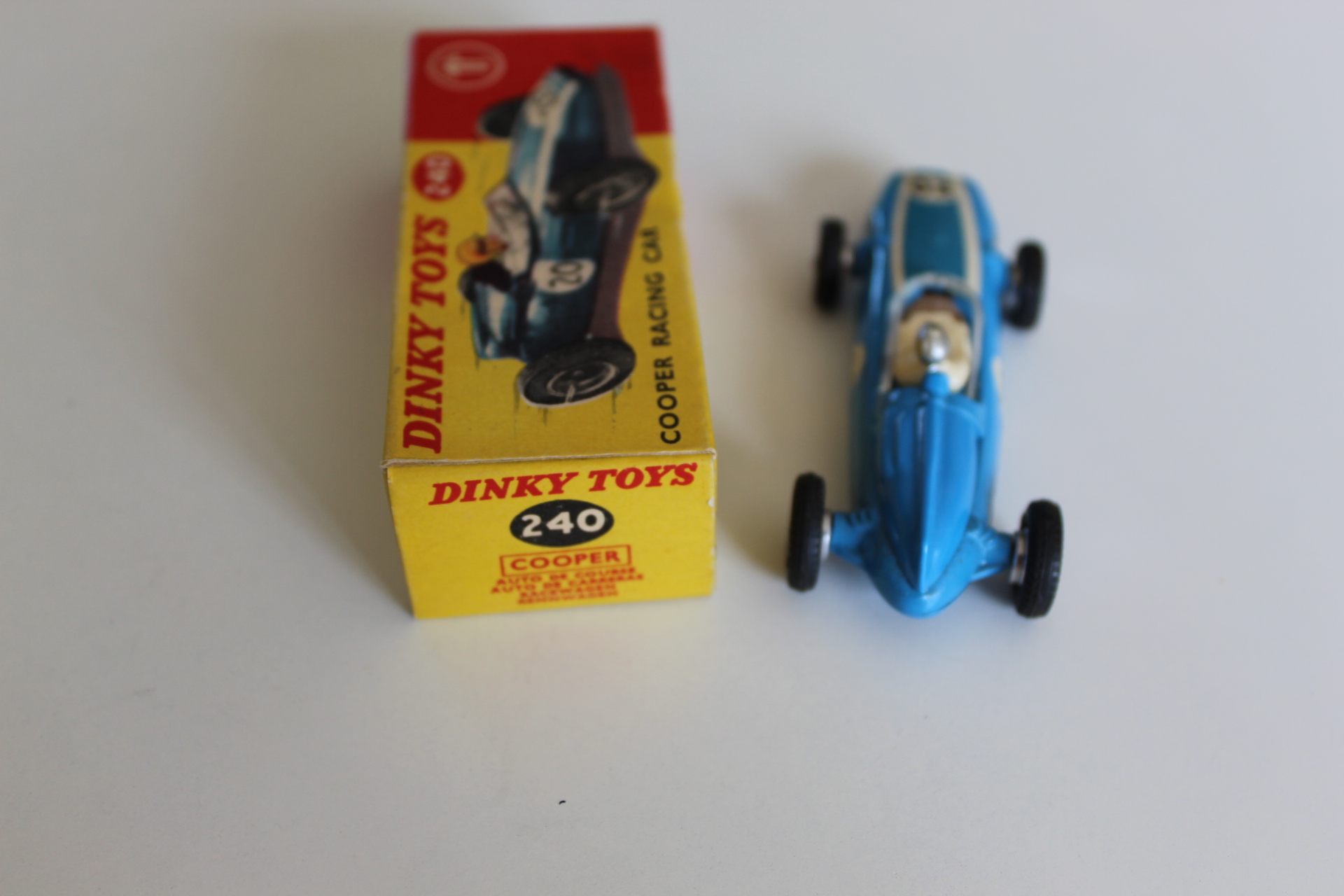 cooper racing car dinky toys 240 back