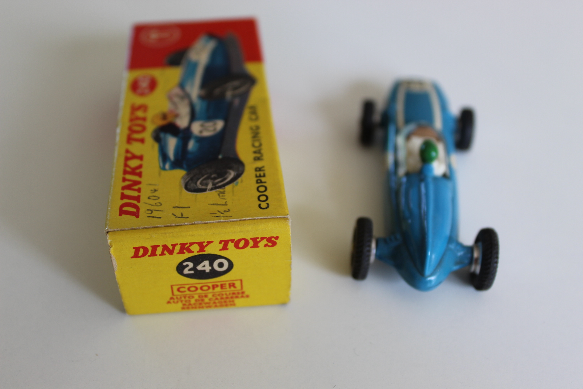 cooper racing car dinky toys 240 back