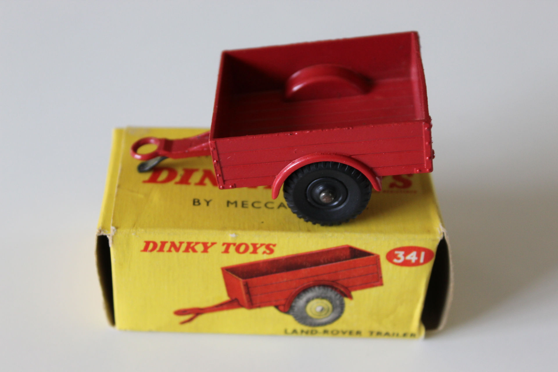 land-rover trailer dinky toys 341