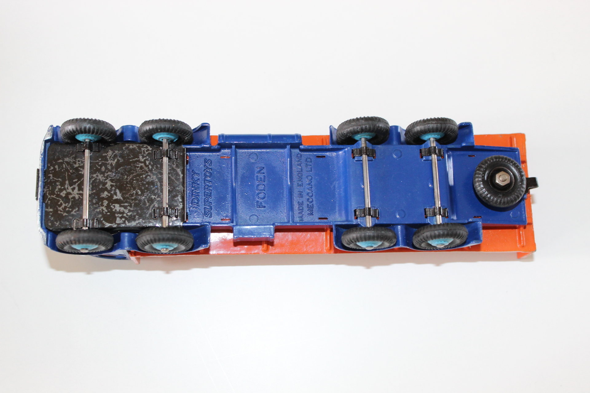 foden 1st cab tailboard lorry dinky toys 903 base