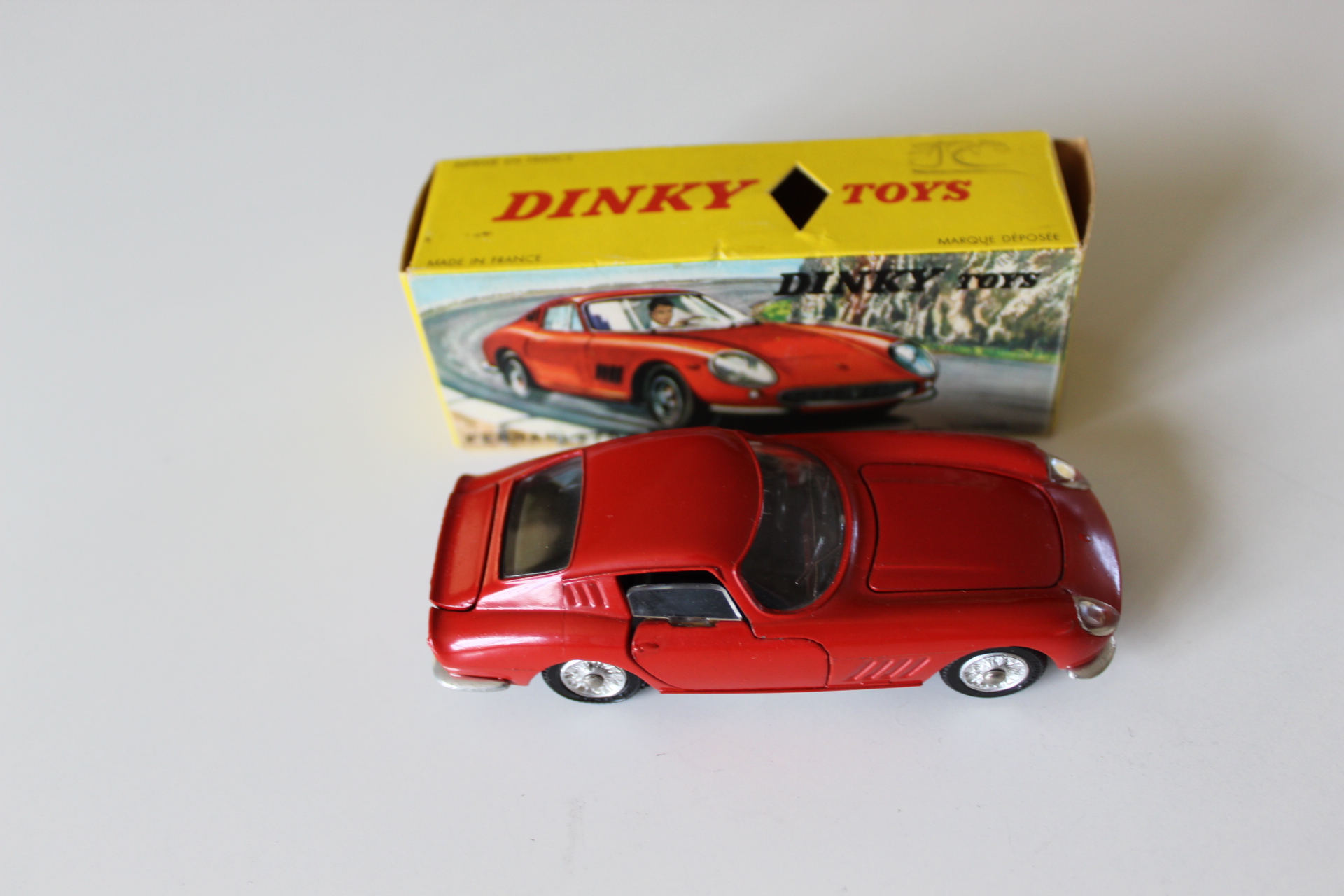 ferrari 275gts french dinky toys 506 side