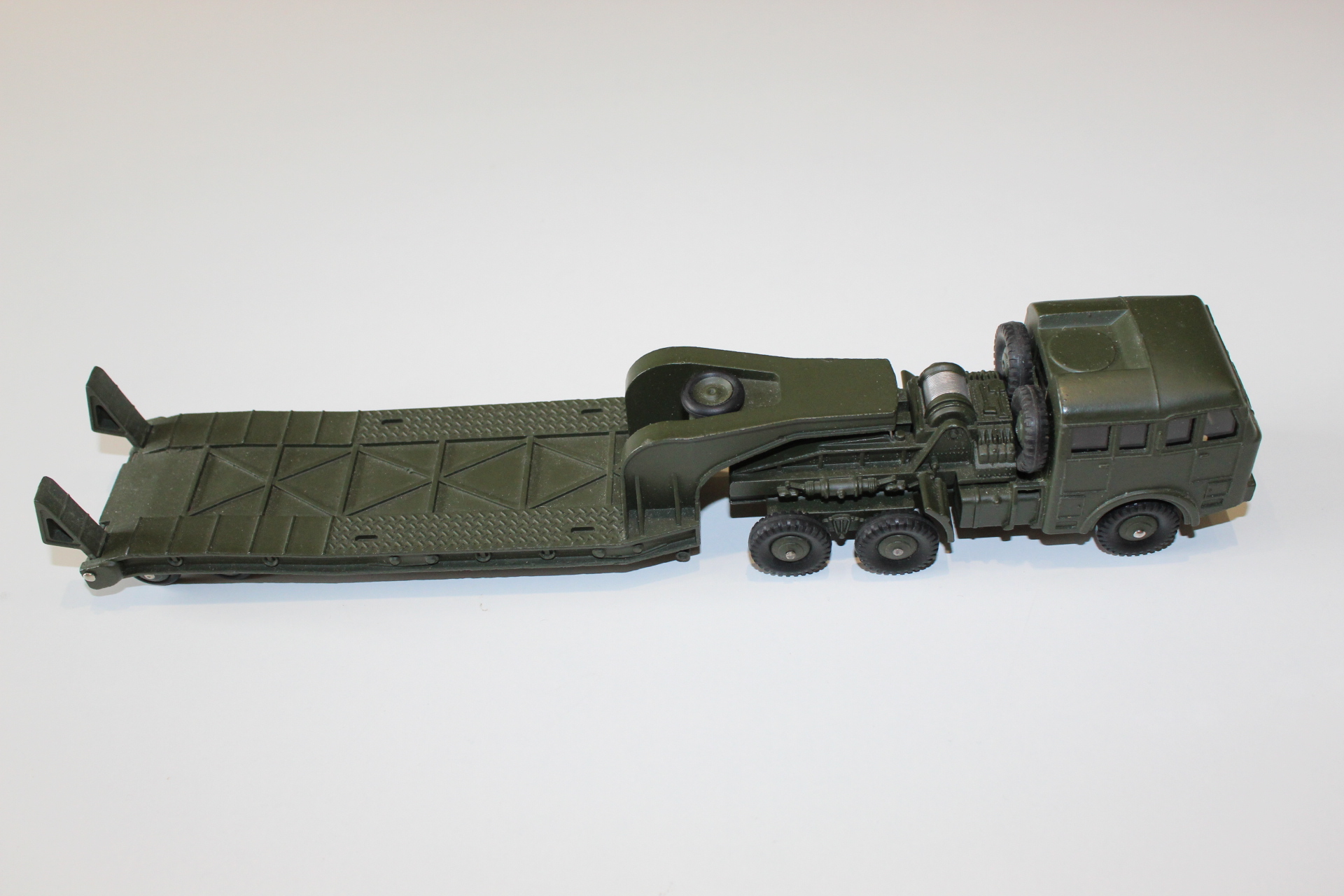 berliet tank transporter french dinky toys 890 right side