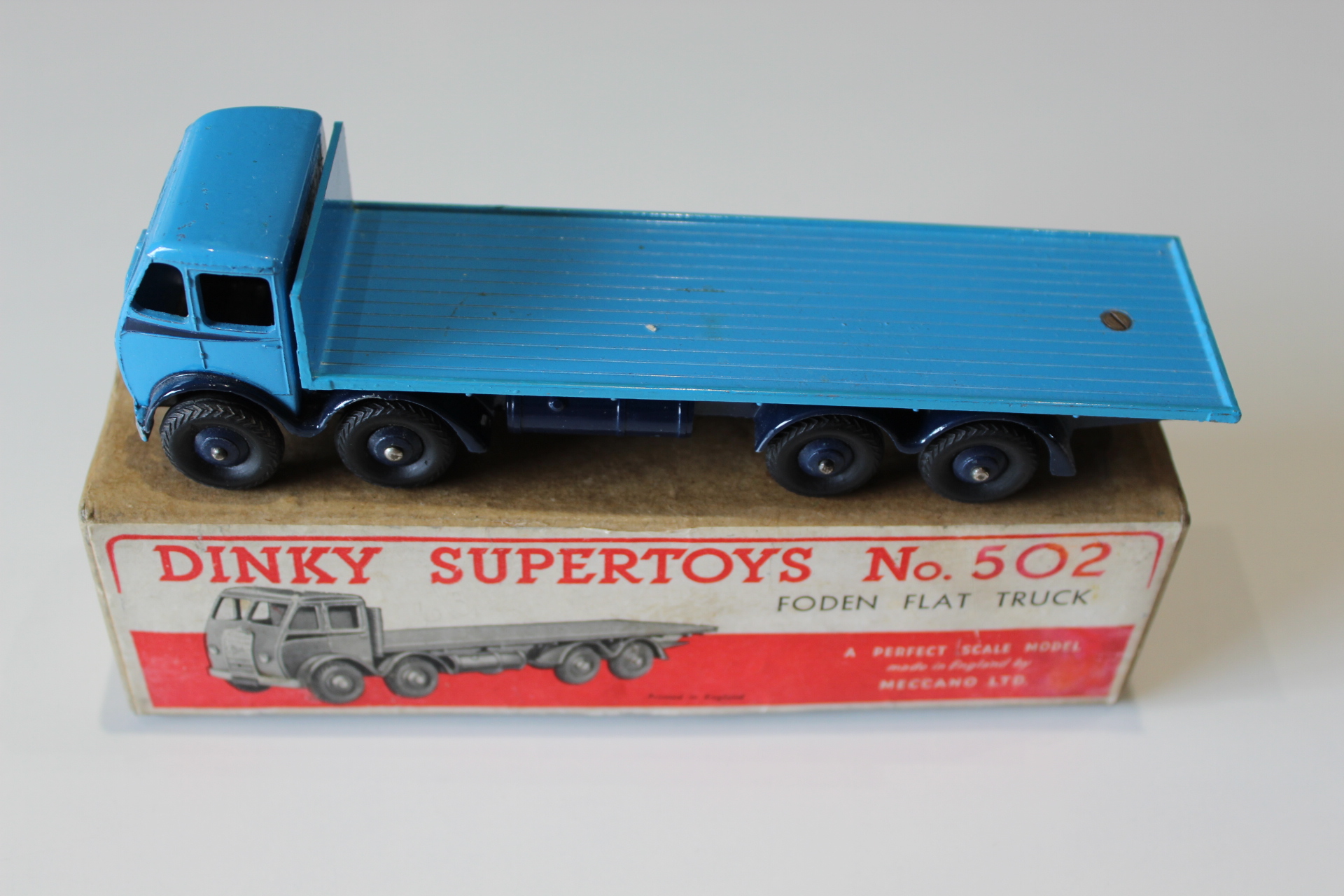 1st cab foden flatbed blue dinky toys 902