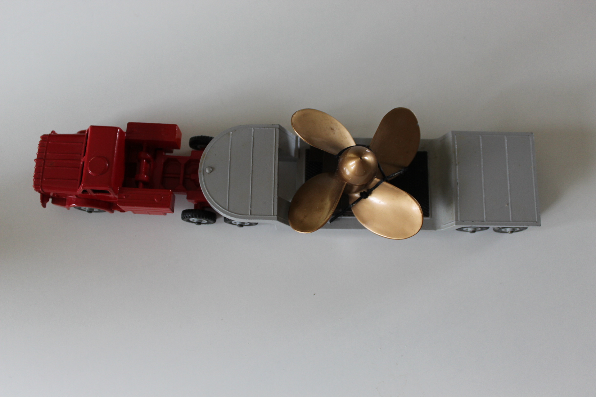 mighty antar low loader with propeller dinky toys 986 top