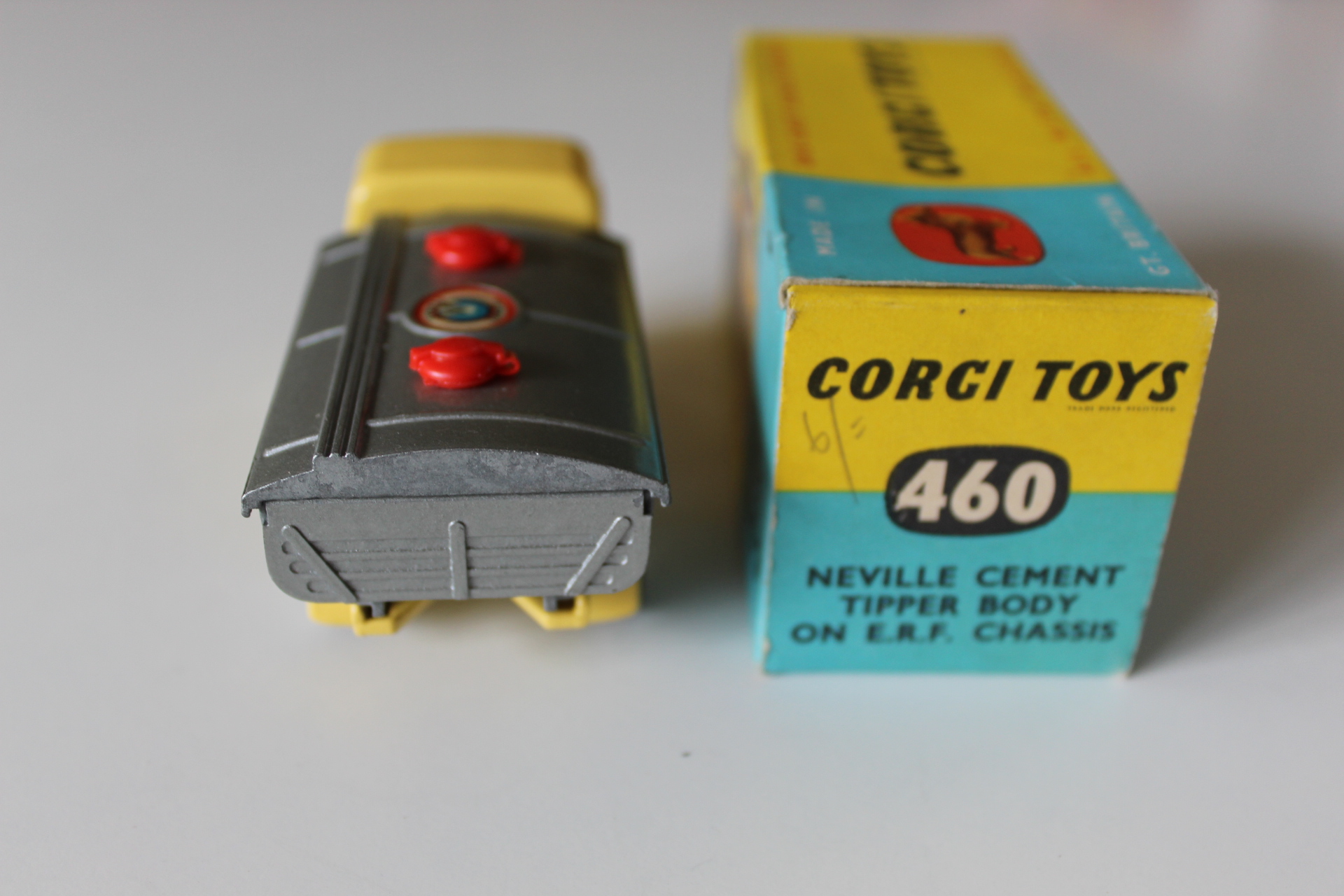 neville johnson tipper body on an erf chassis corgi toys 460 back